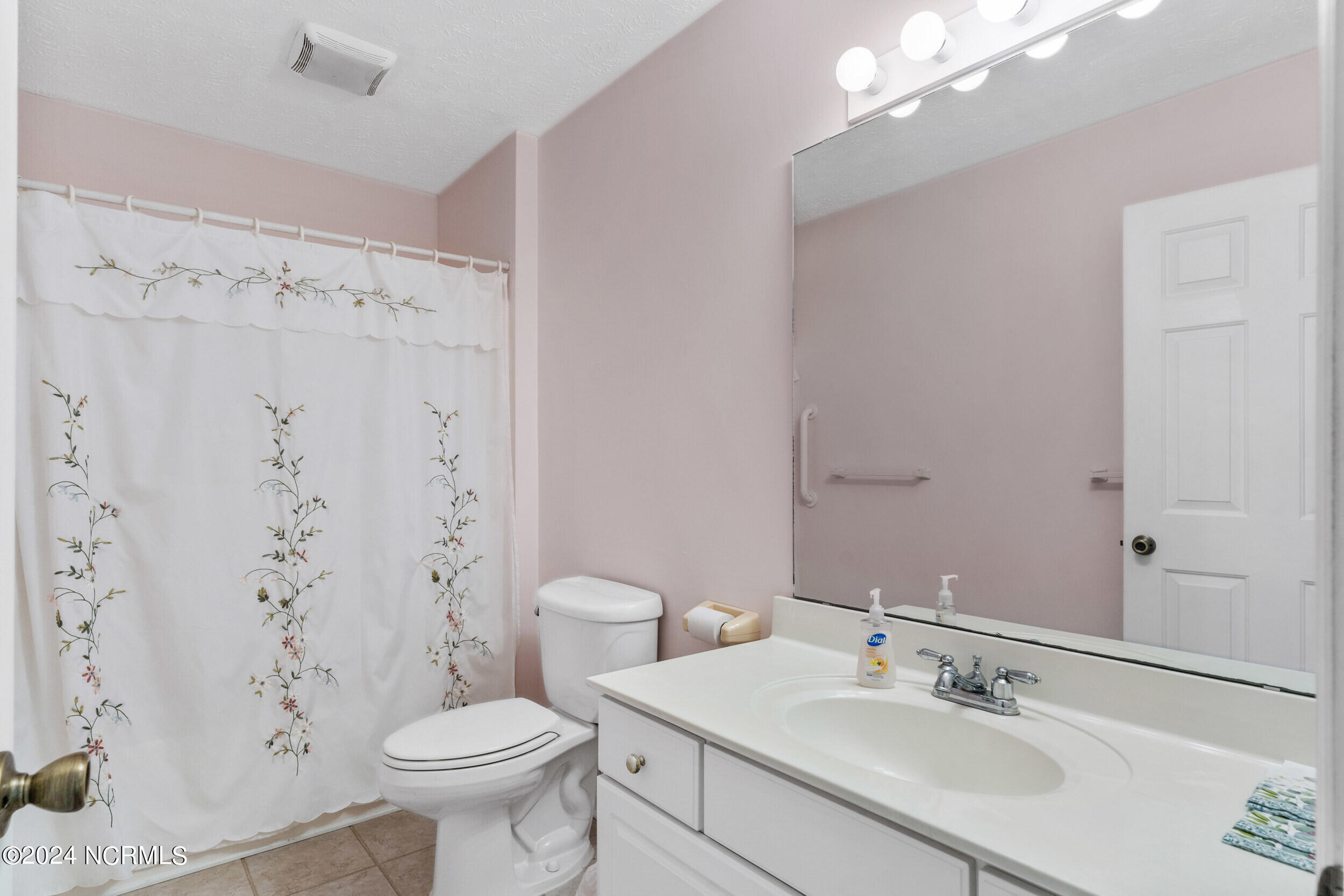 1584 Crown Stream Drive SW