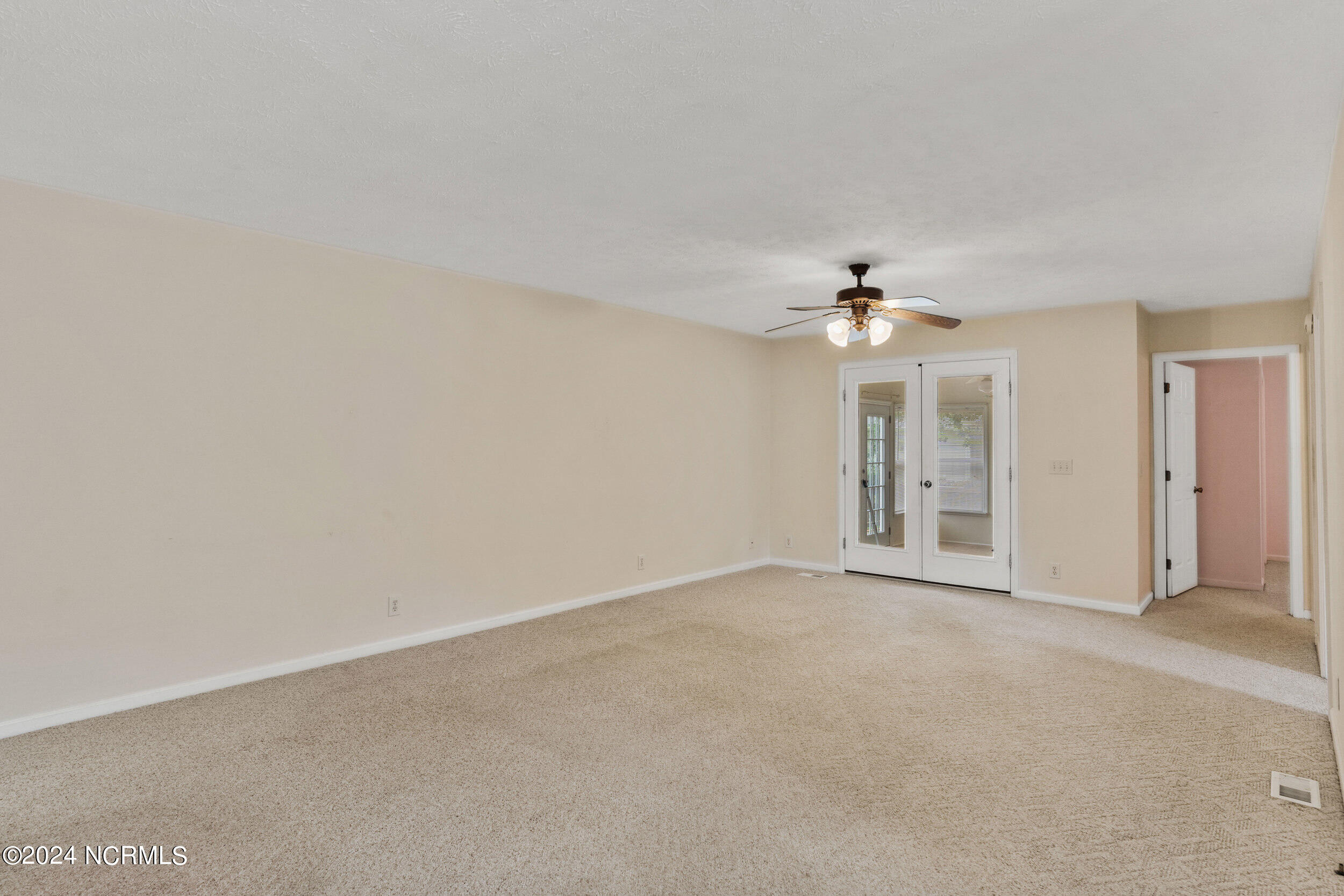 1584 Crown Stream Drive SW