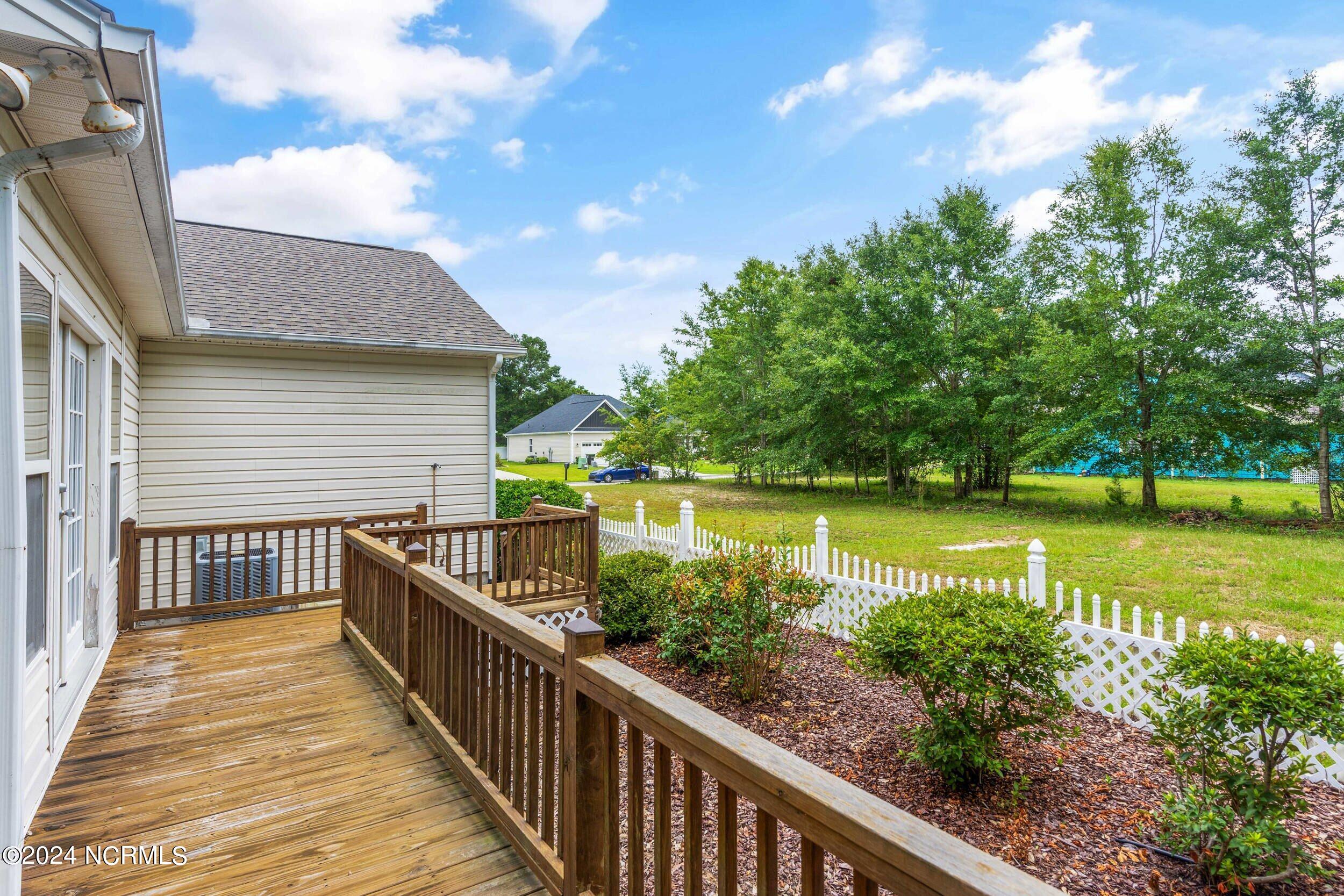 1584 Crown Stream Drive SW