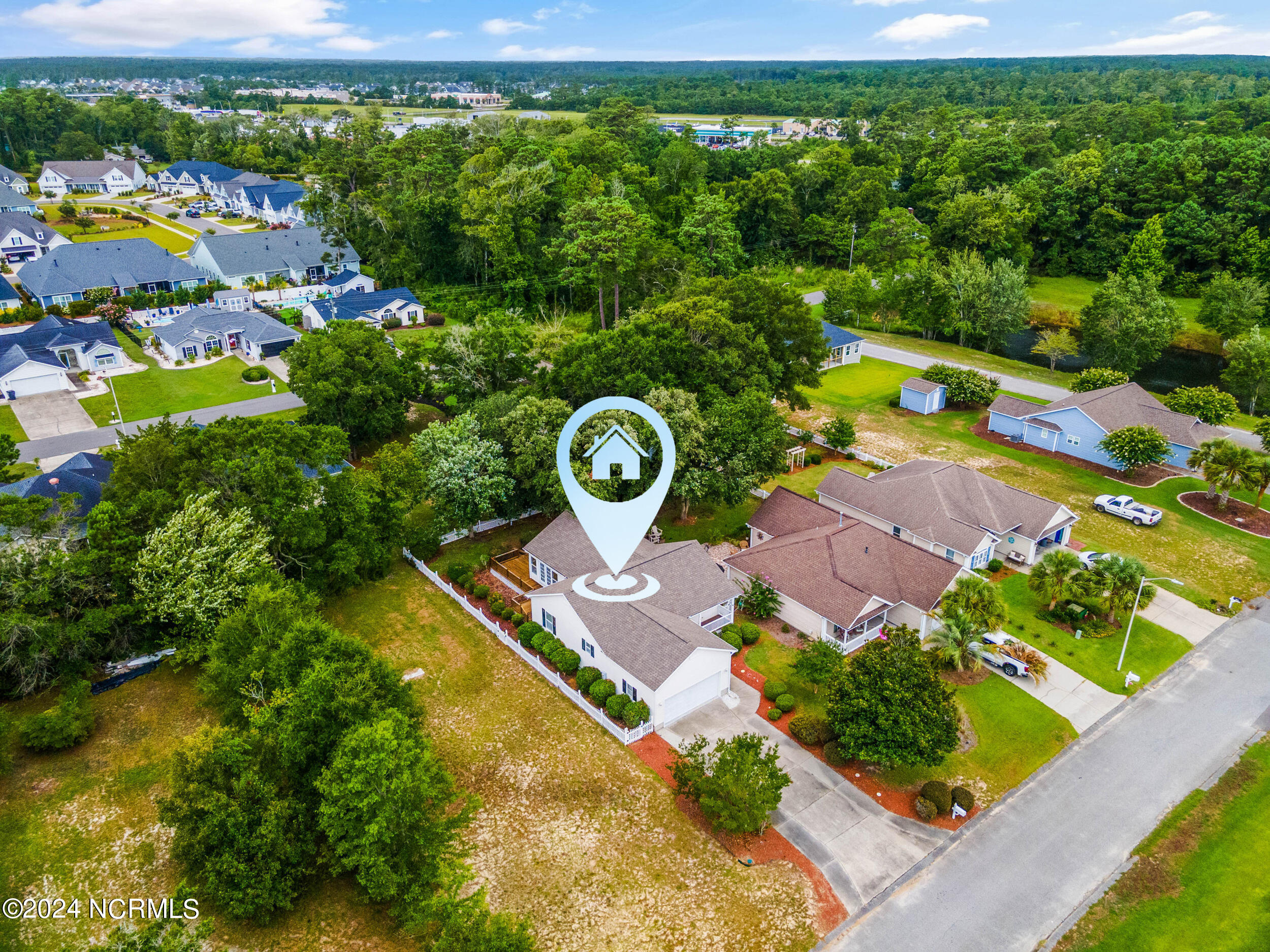 1584 Crown Stream Drive SW