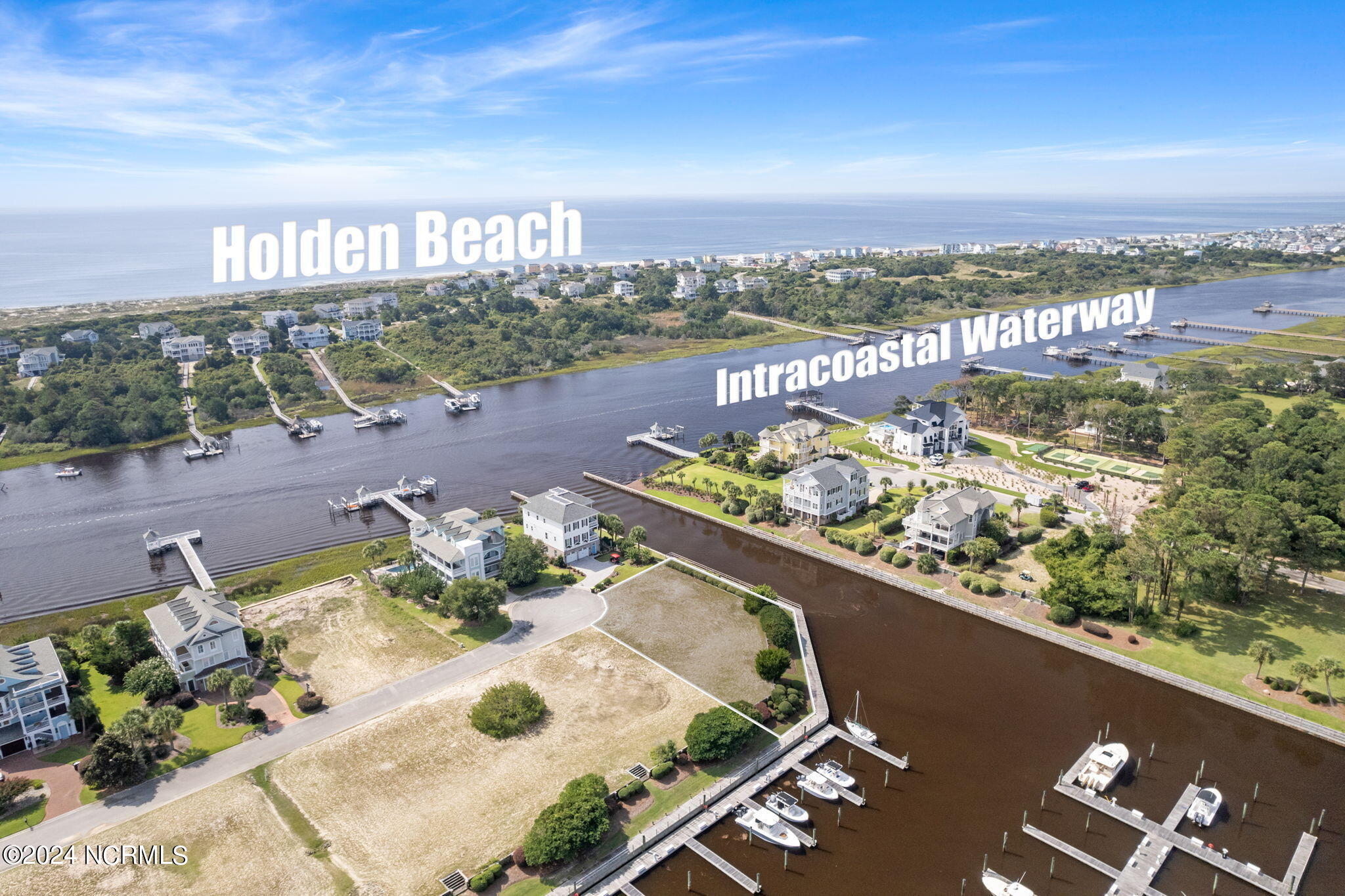 698 353 Augustine Avenue SW