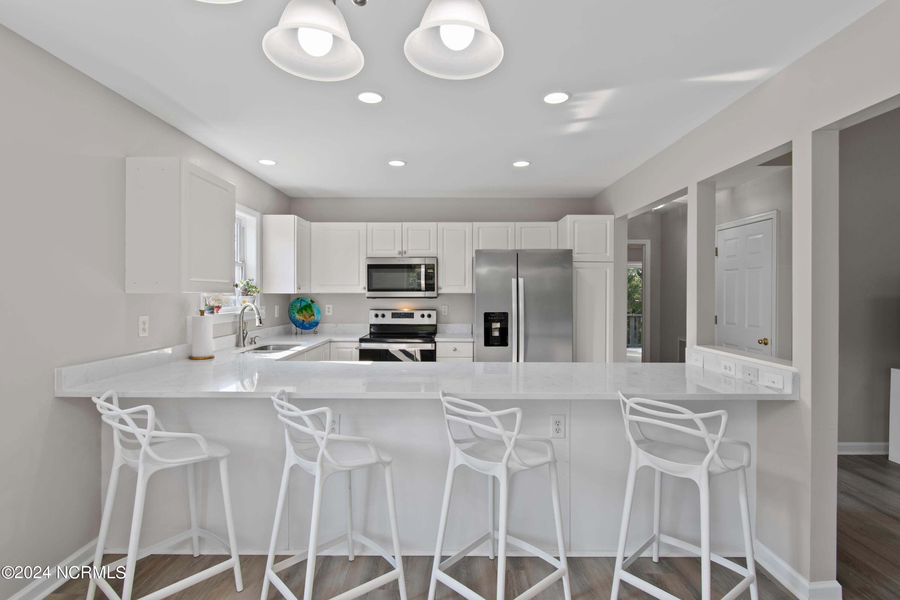 707 E Yacht Drive