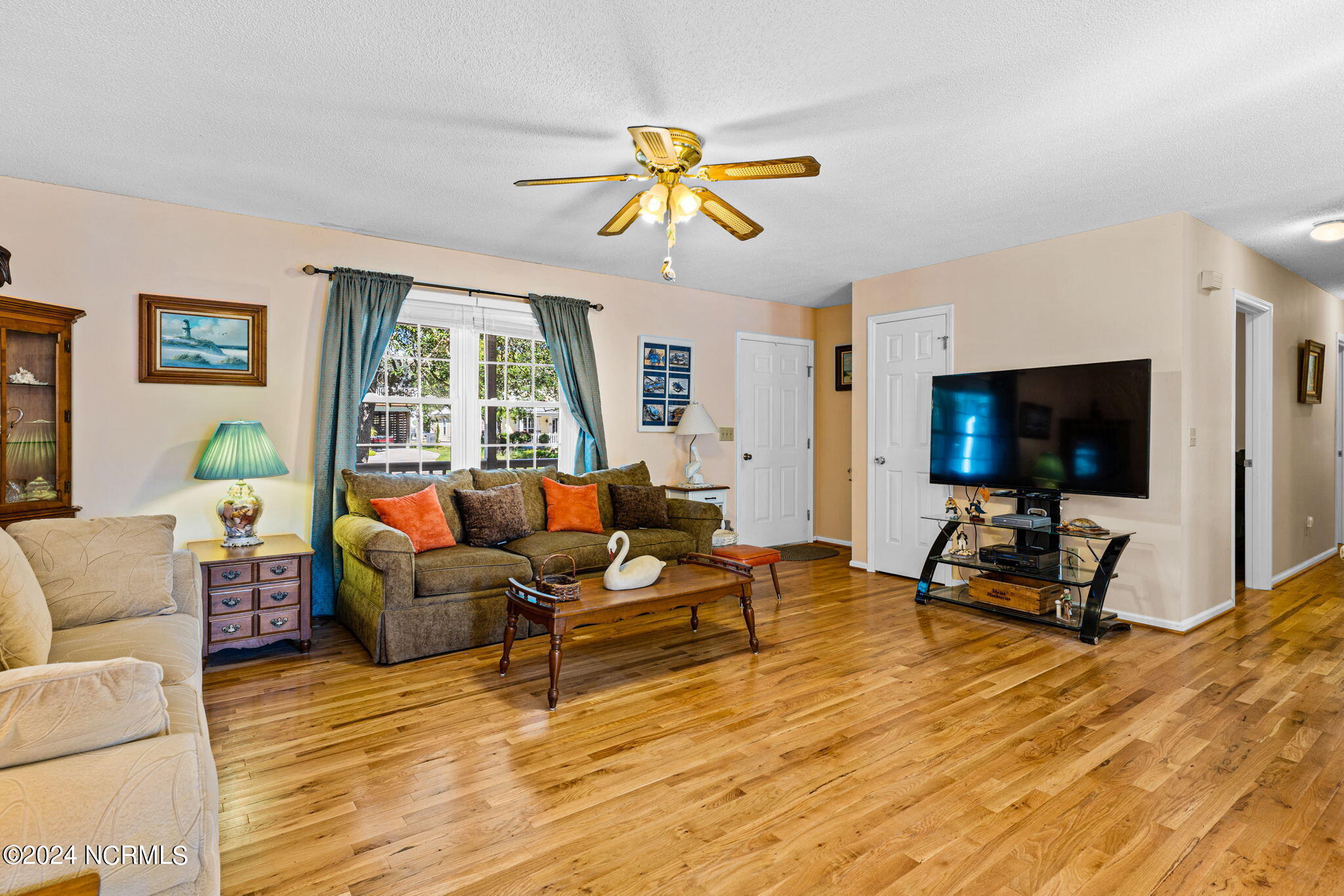 106 NE 23rd Street
