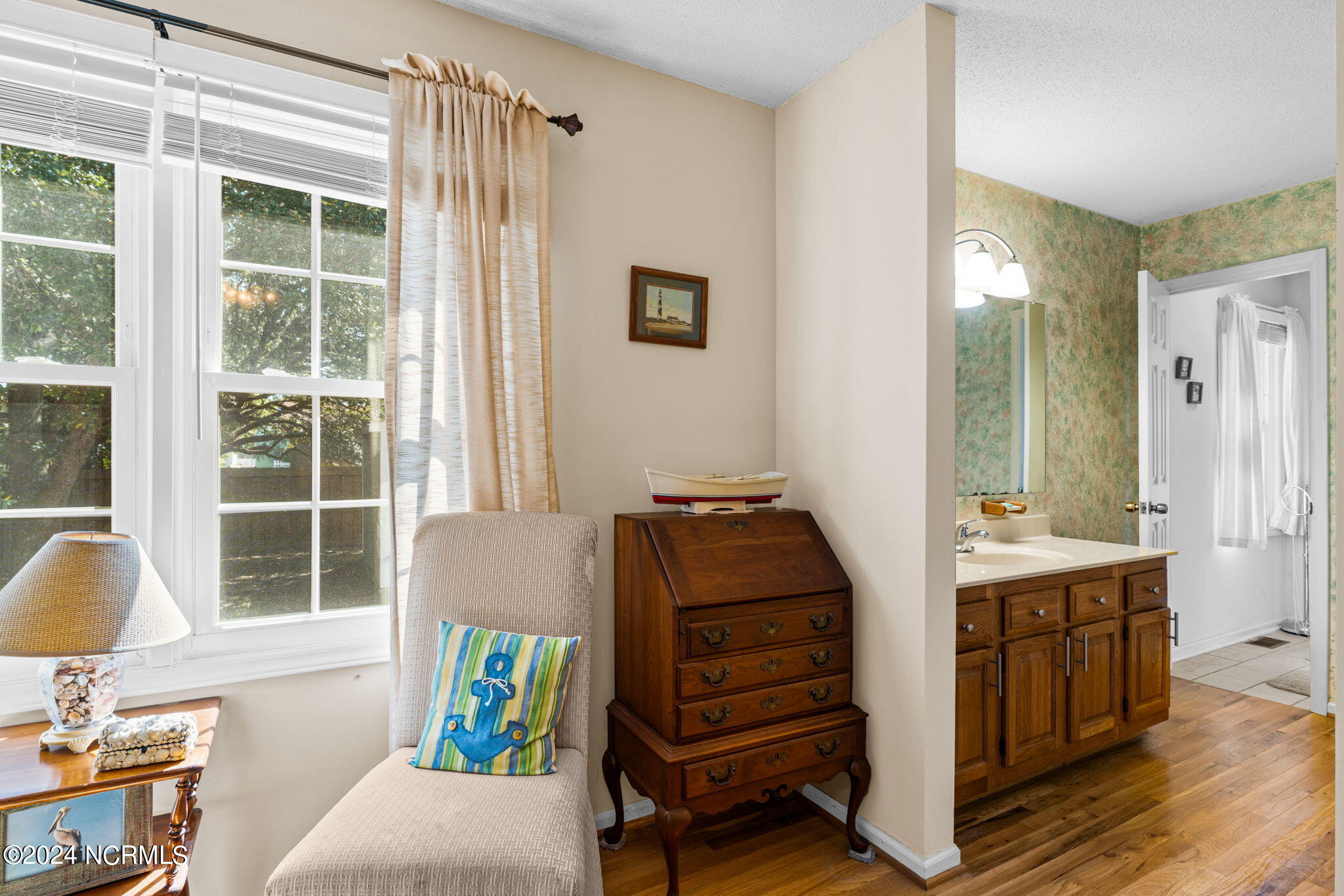 106 NE 23rd Street