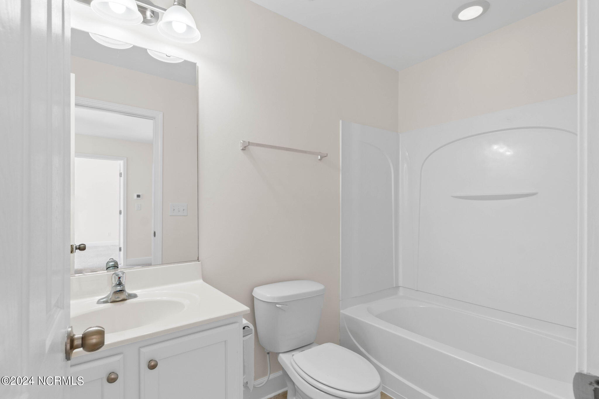 4004 Norseman Loop, Unit 5