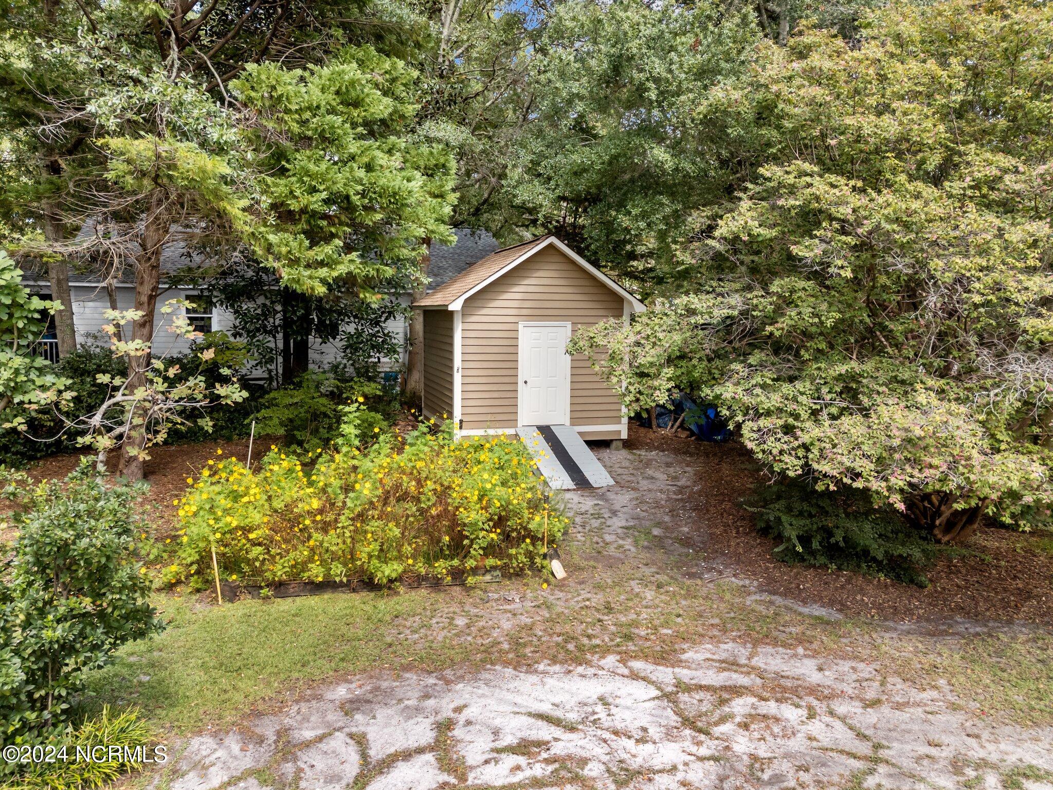 114 SW 21st Street