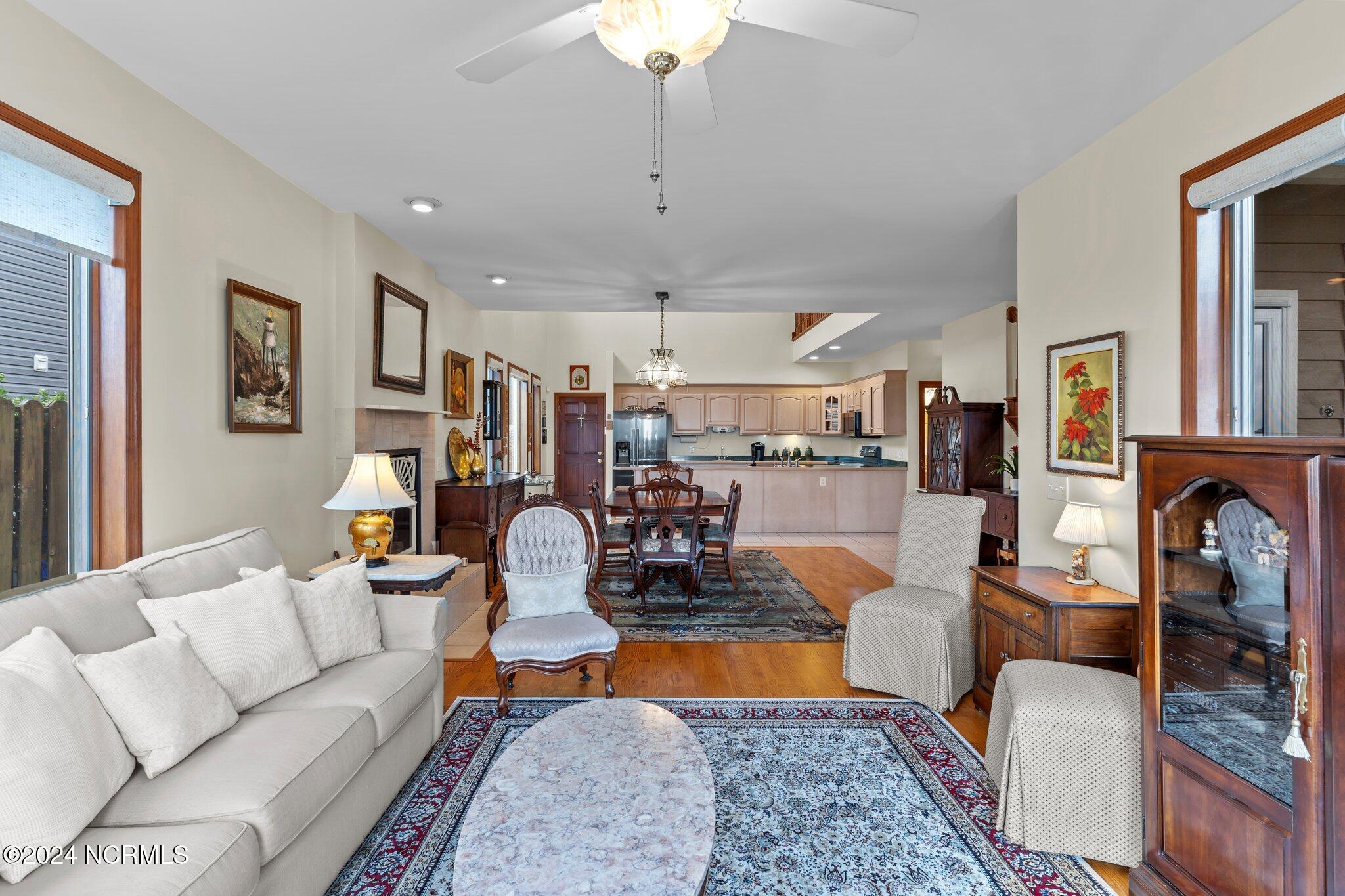 114 SW 21st Street
