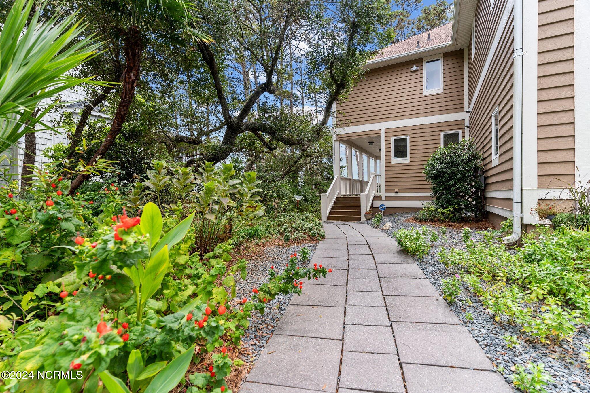 114 SW 21st Street