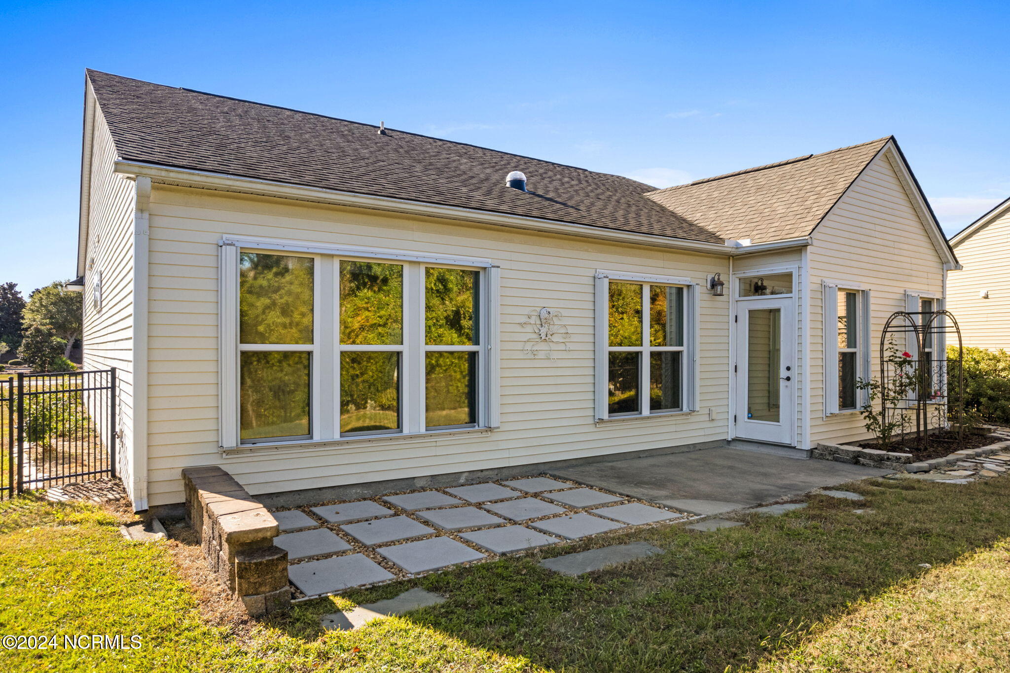 5086 Capstan Court