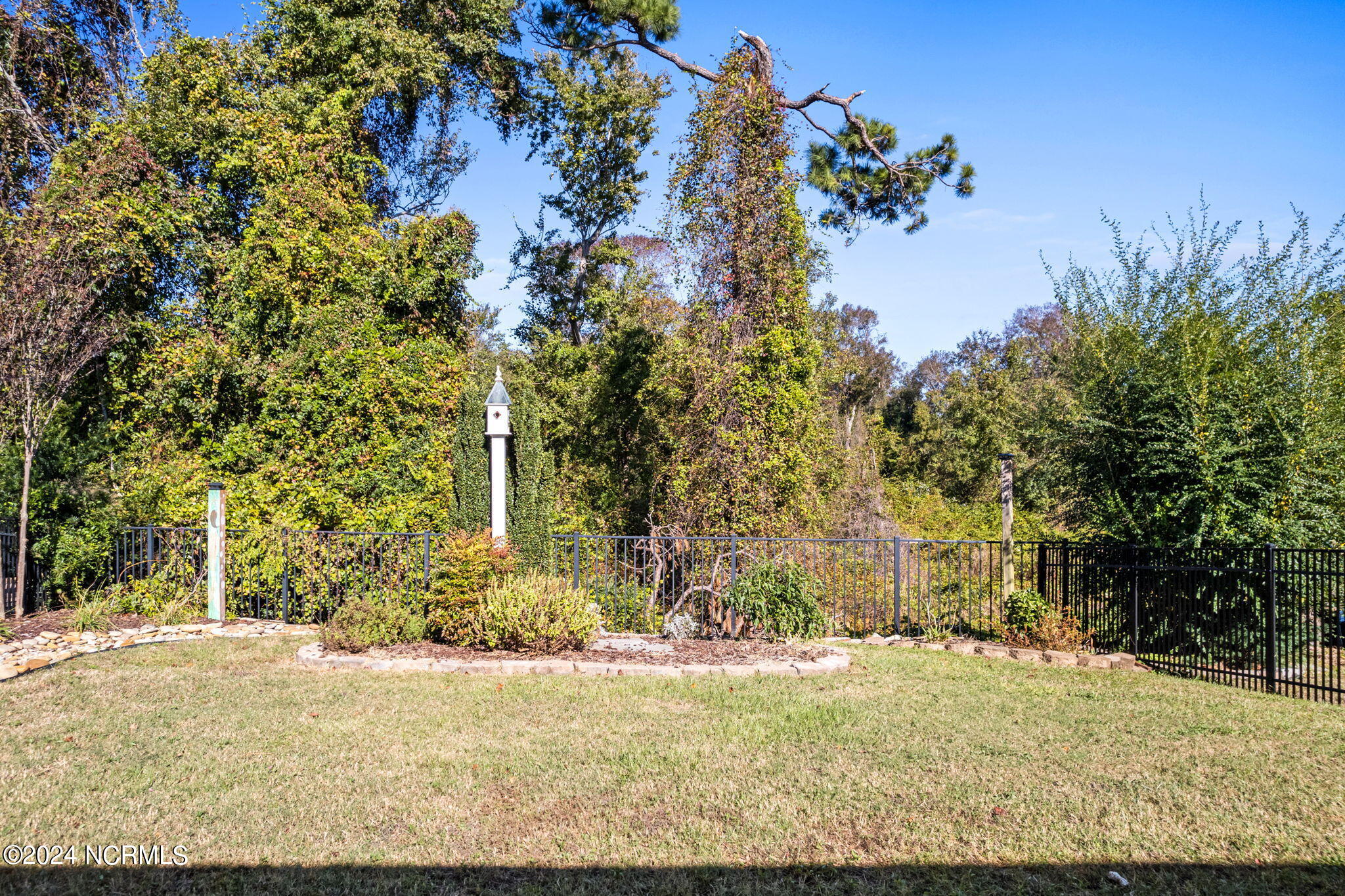 5086 Capstan Court