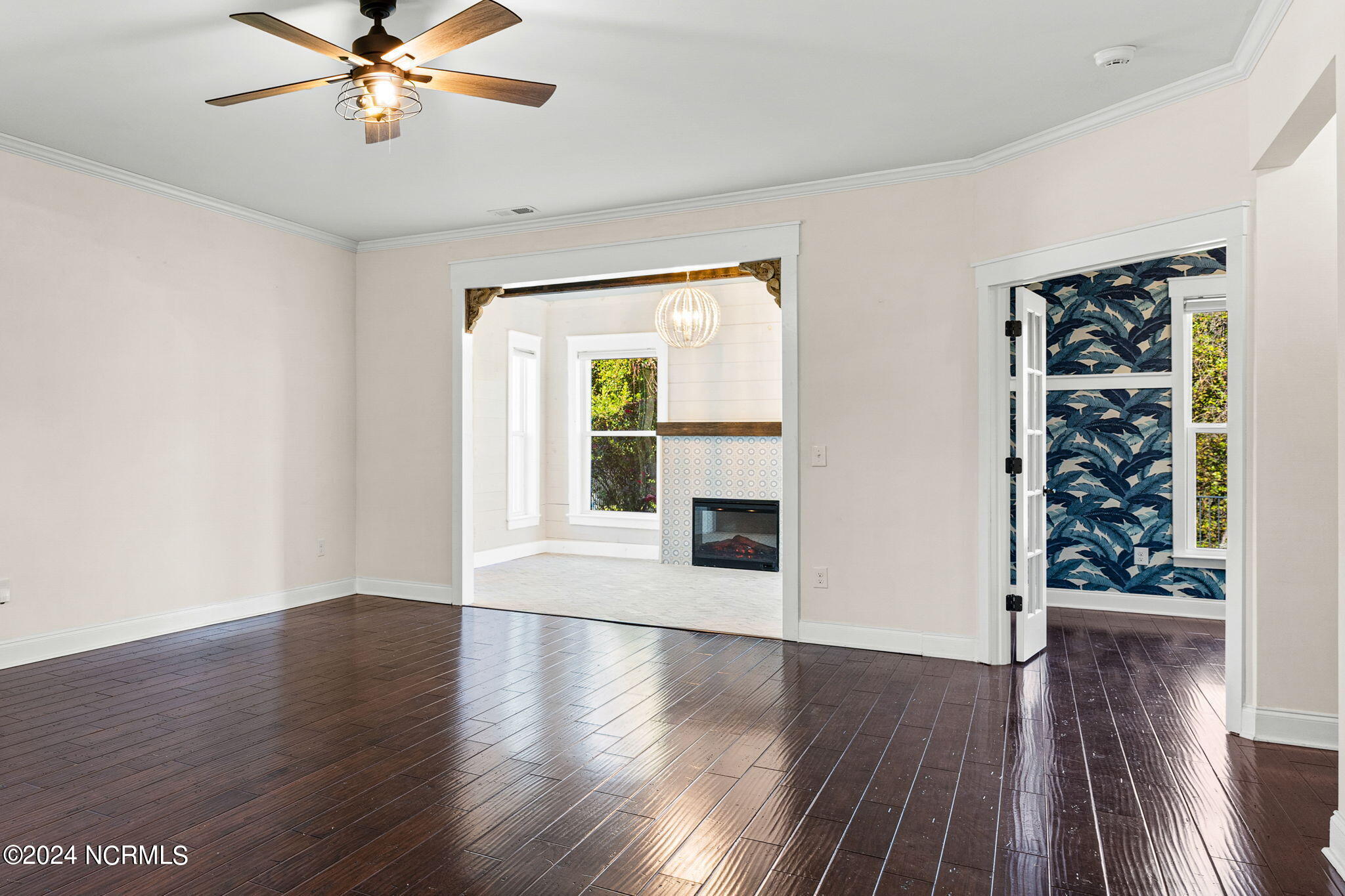 5086 Capstan Court