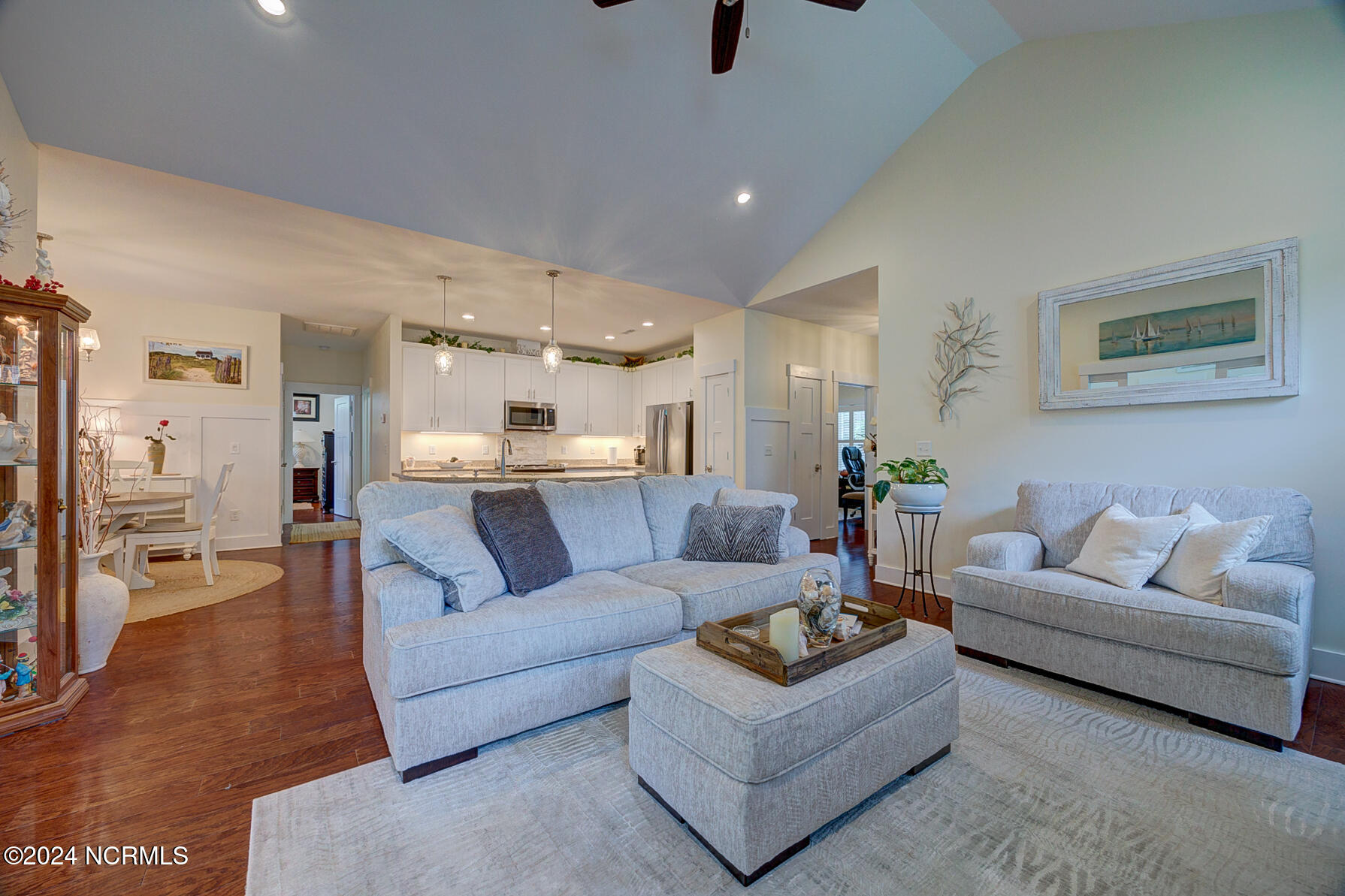 3854 Winding Vine Way