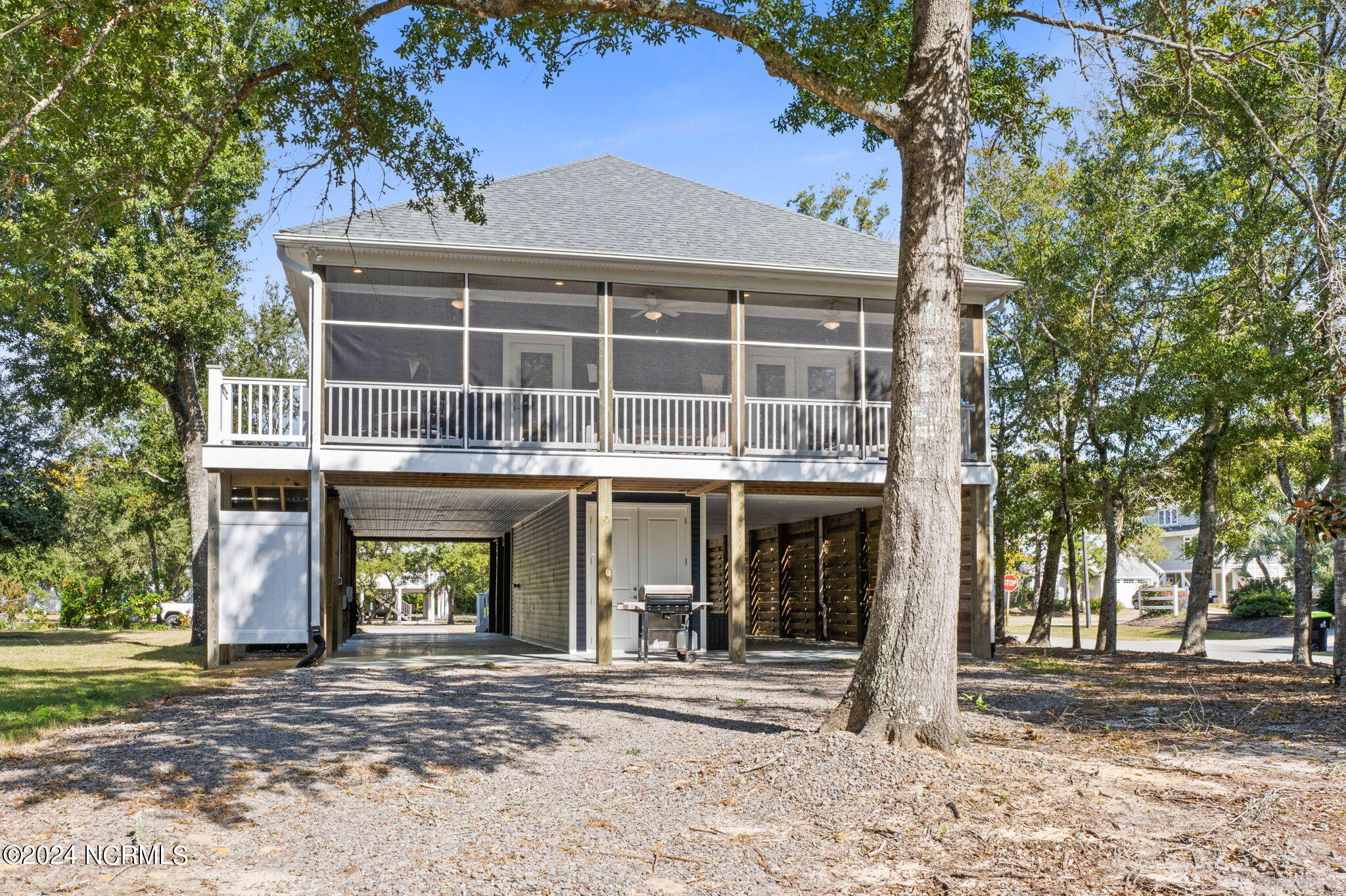 1501 W Oak Island Drive