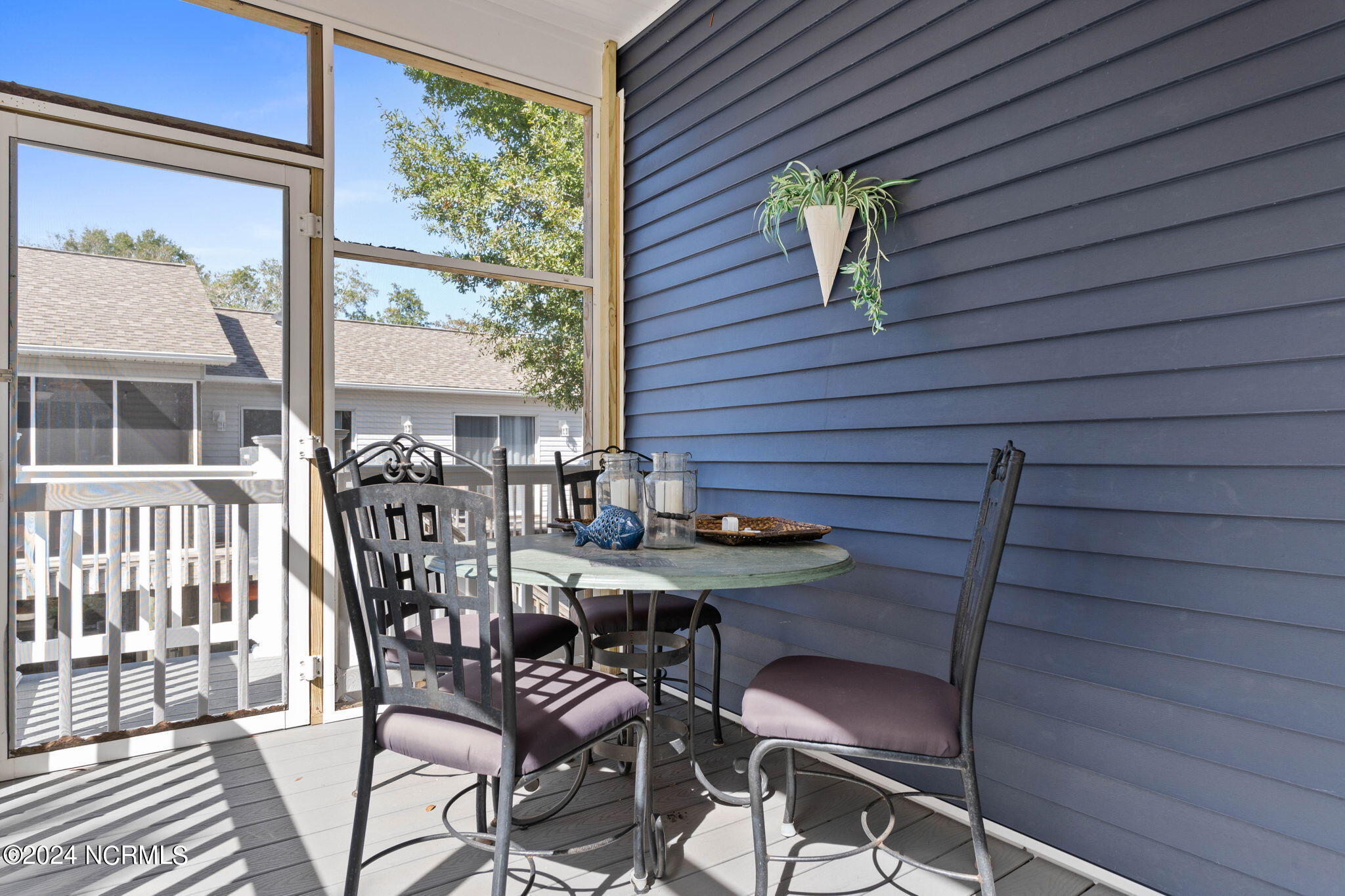 1501 W Oak Island Drive