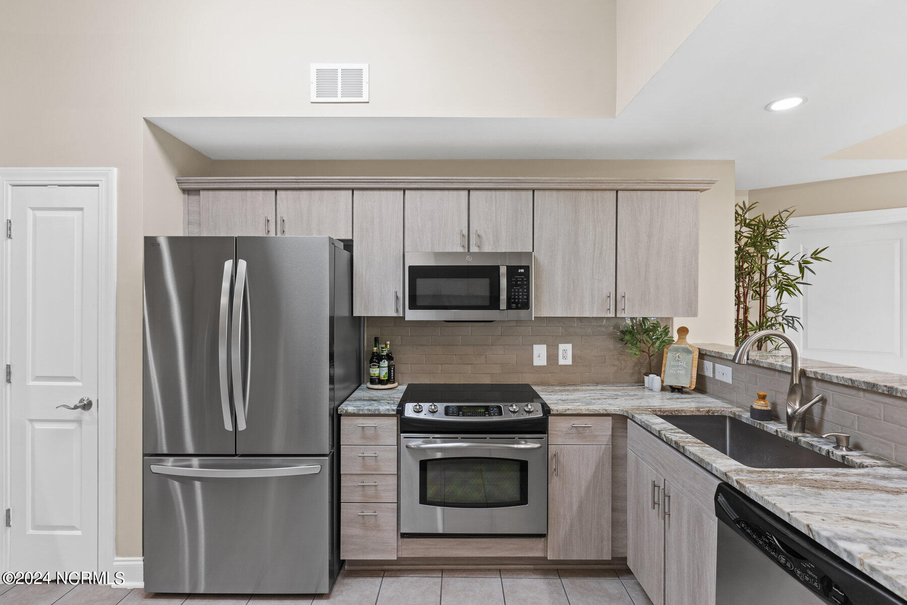 4100 Marsh Grove Lane, Unit 4306