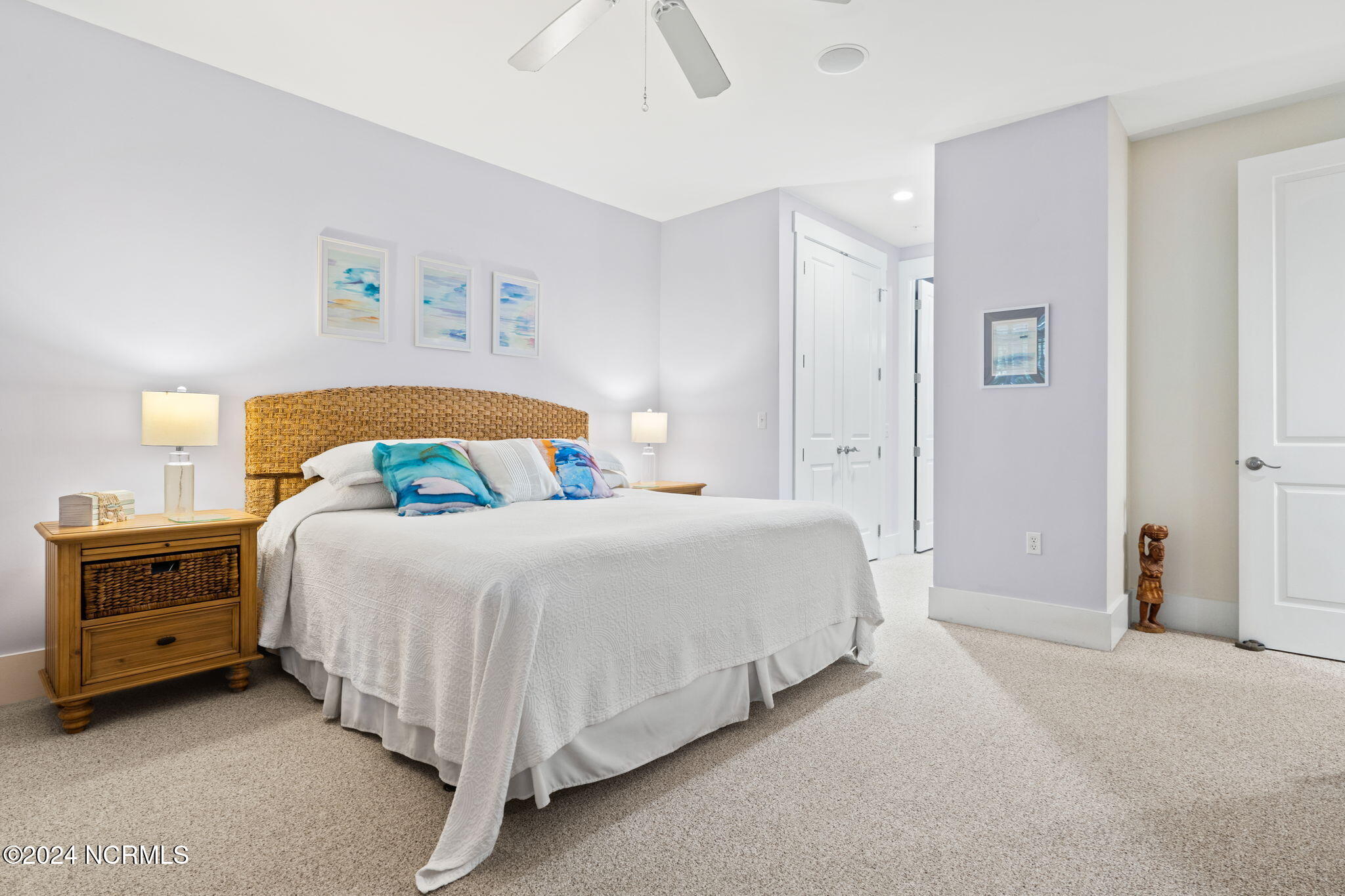 2537 St James Drive, Unit 702