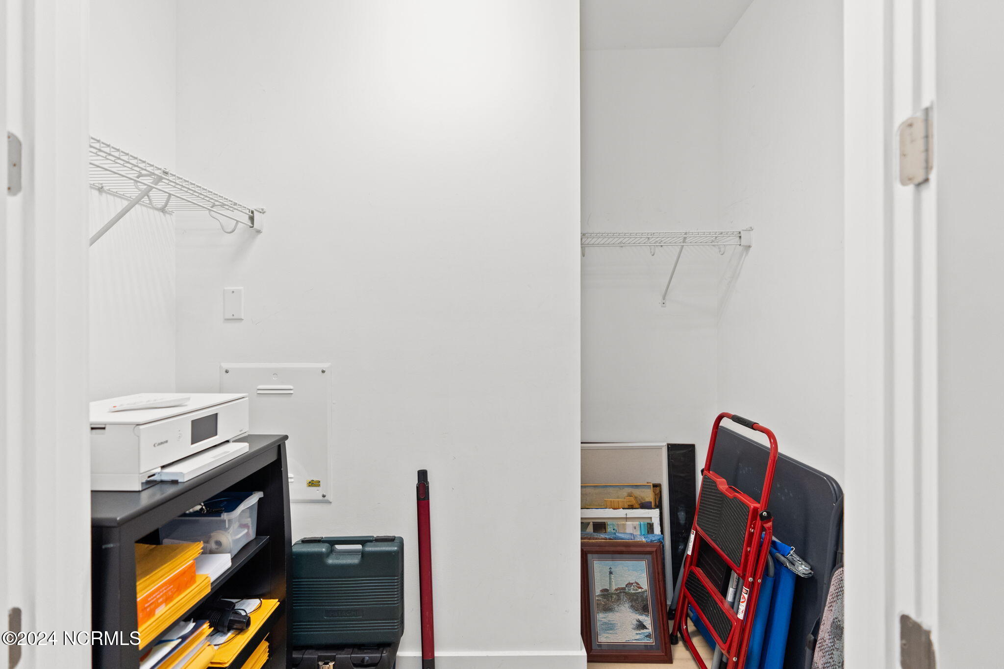 2537 St James Drive, Unit 702