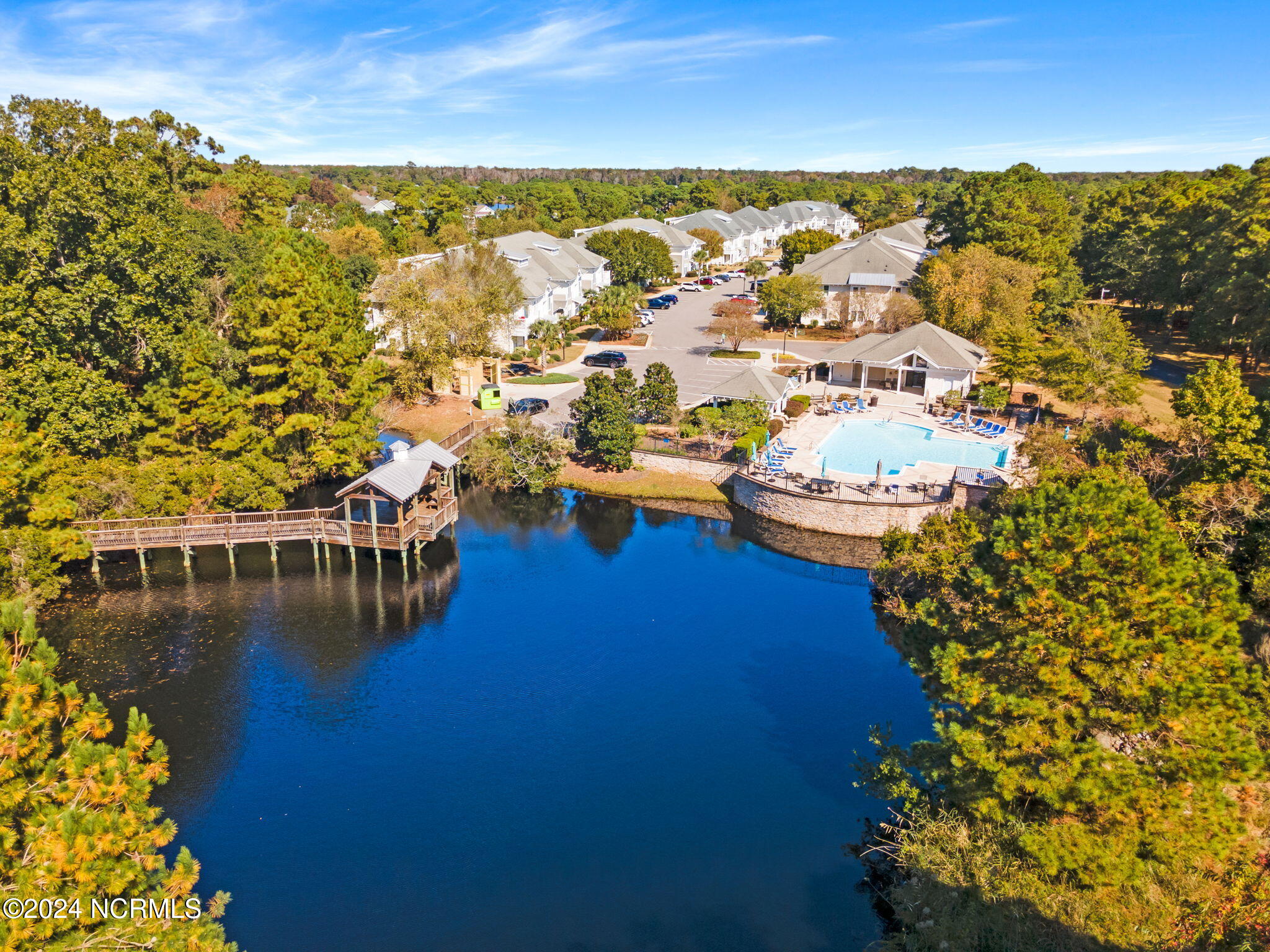 2537 St James Drive, Unit 702