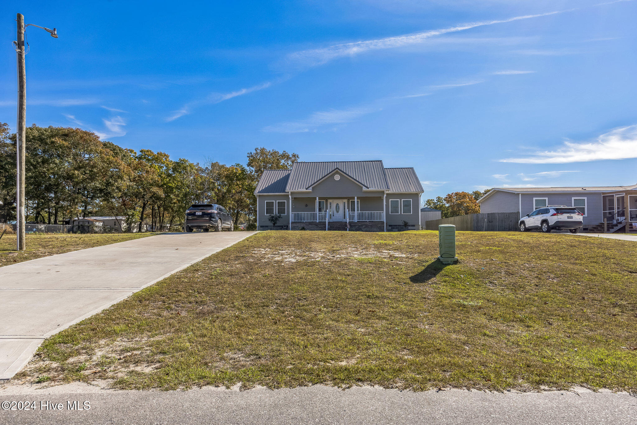 2152 Lakeside Avenue SW