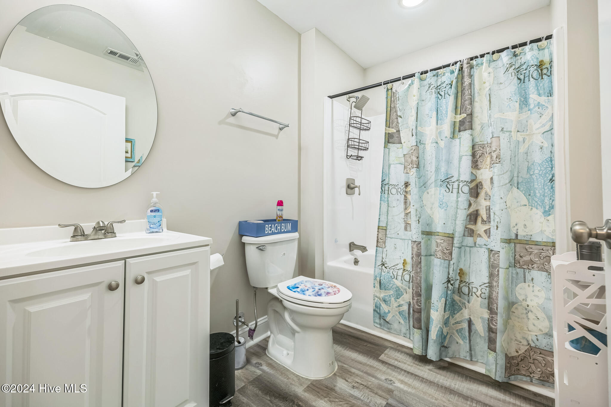 2152 Lakeside Avenue SW