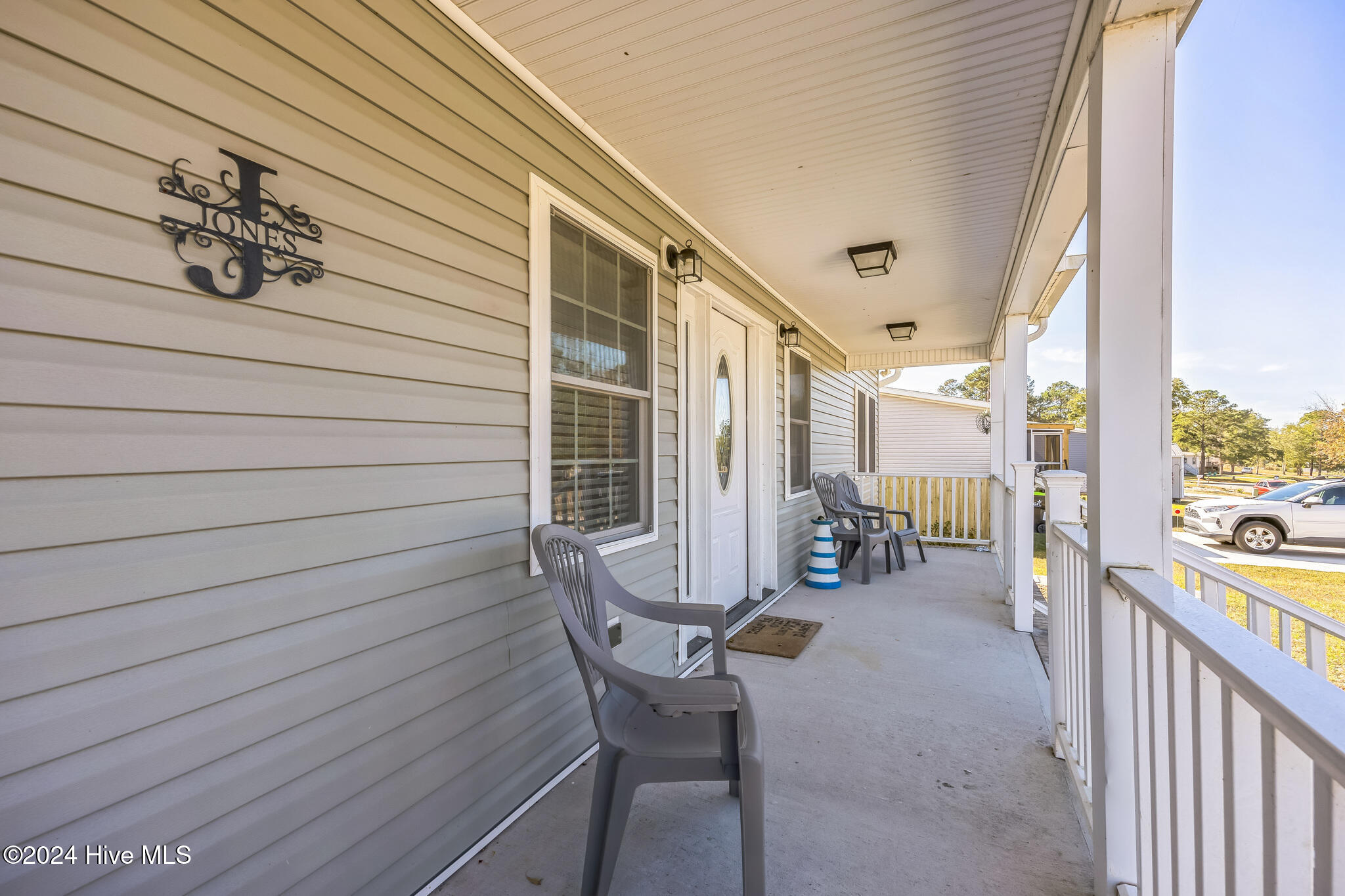 2152 Lakeside Avenue SW