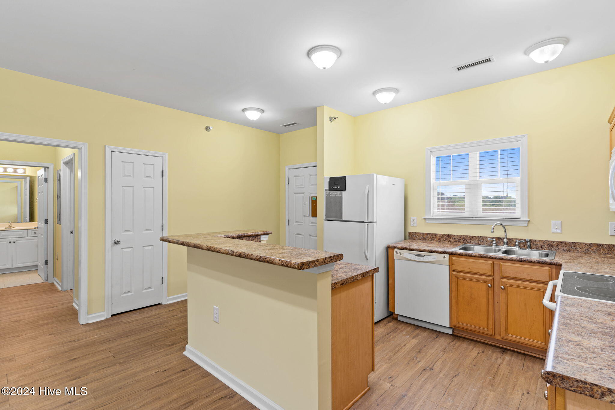 4134 Vanessa Drive SE, Unit 12