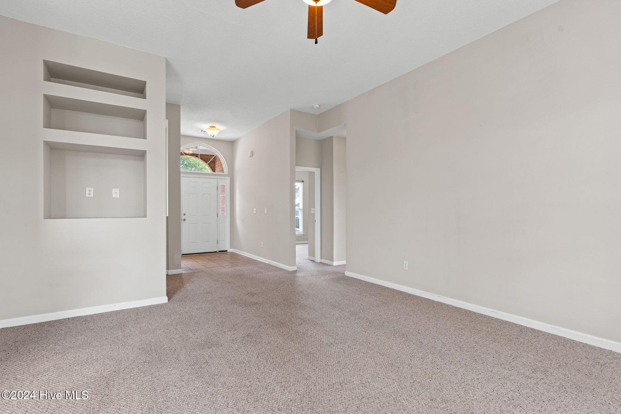 5011 Bowline Court