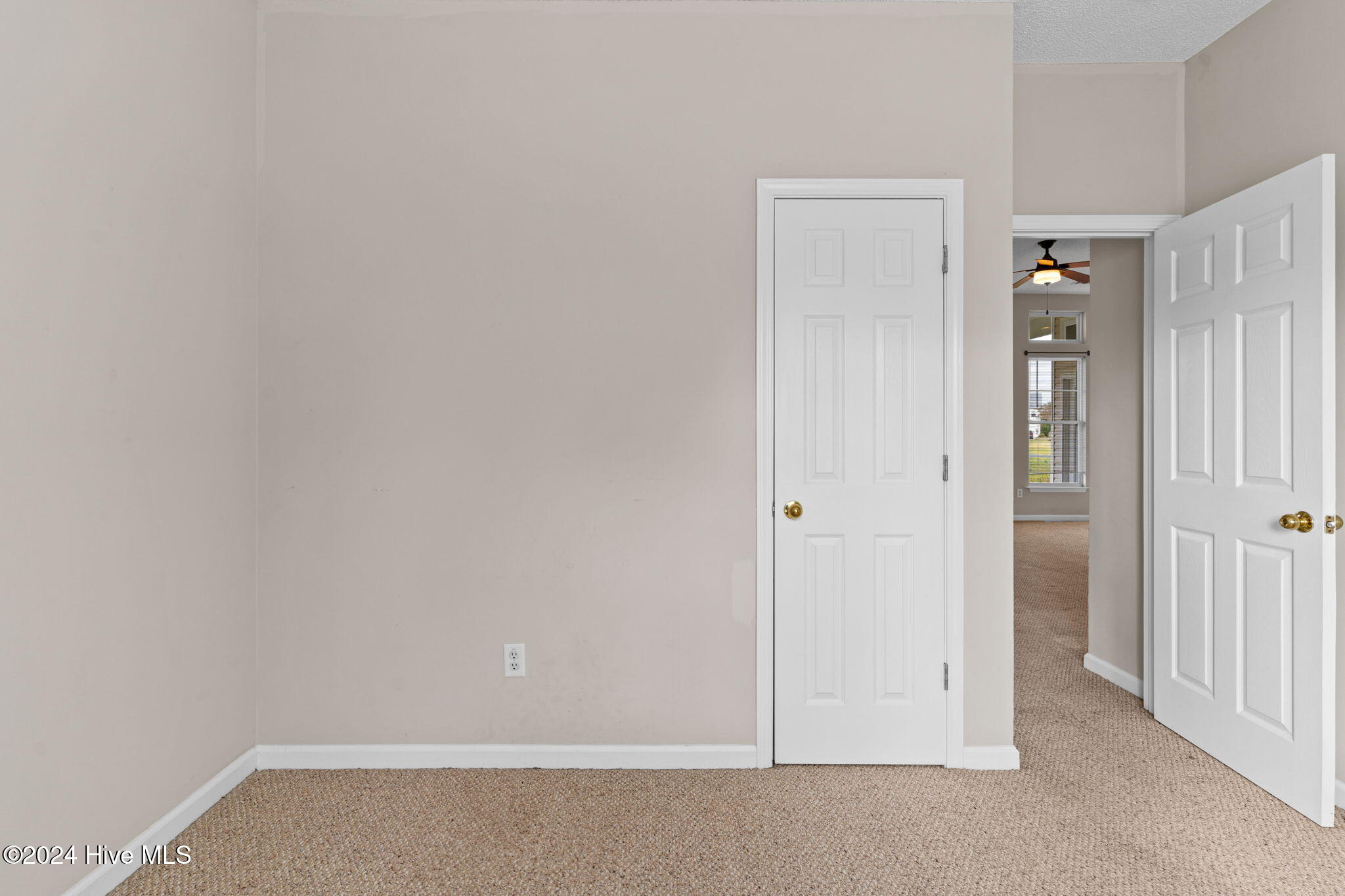 5011 Bowline Court