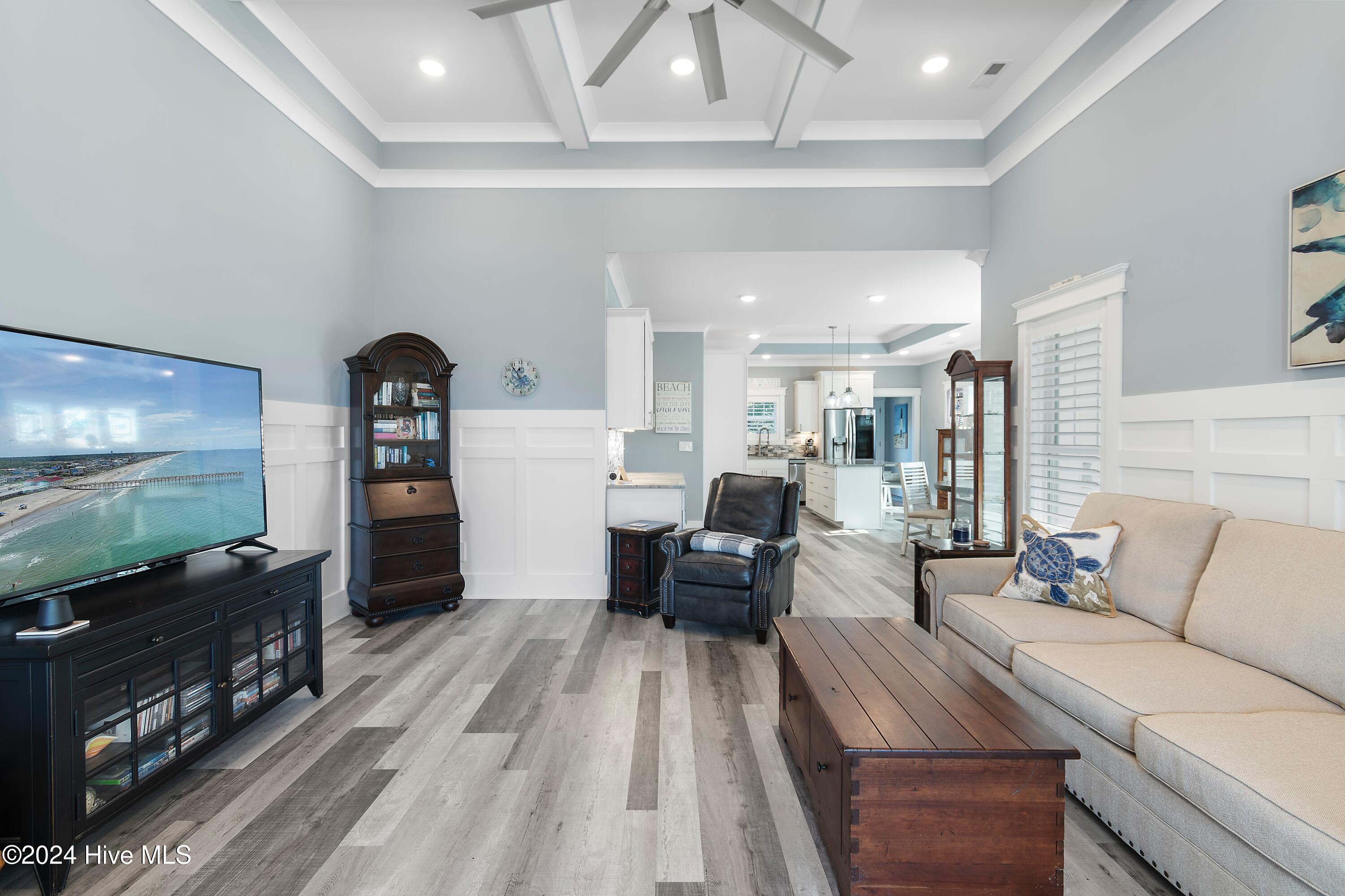 102 NE 54th Street