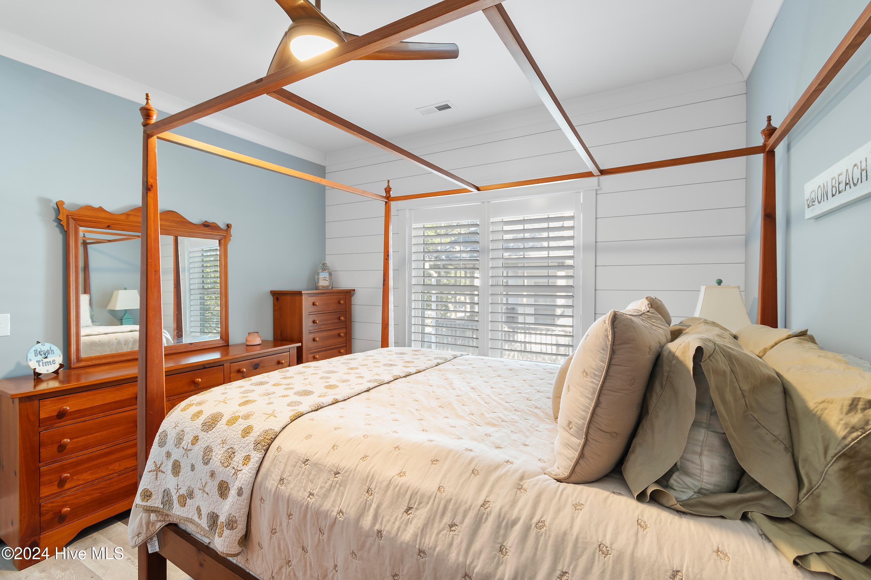 102 NE 54th Street
