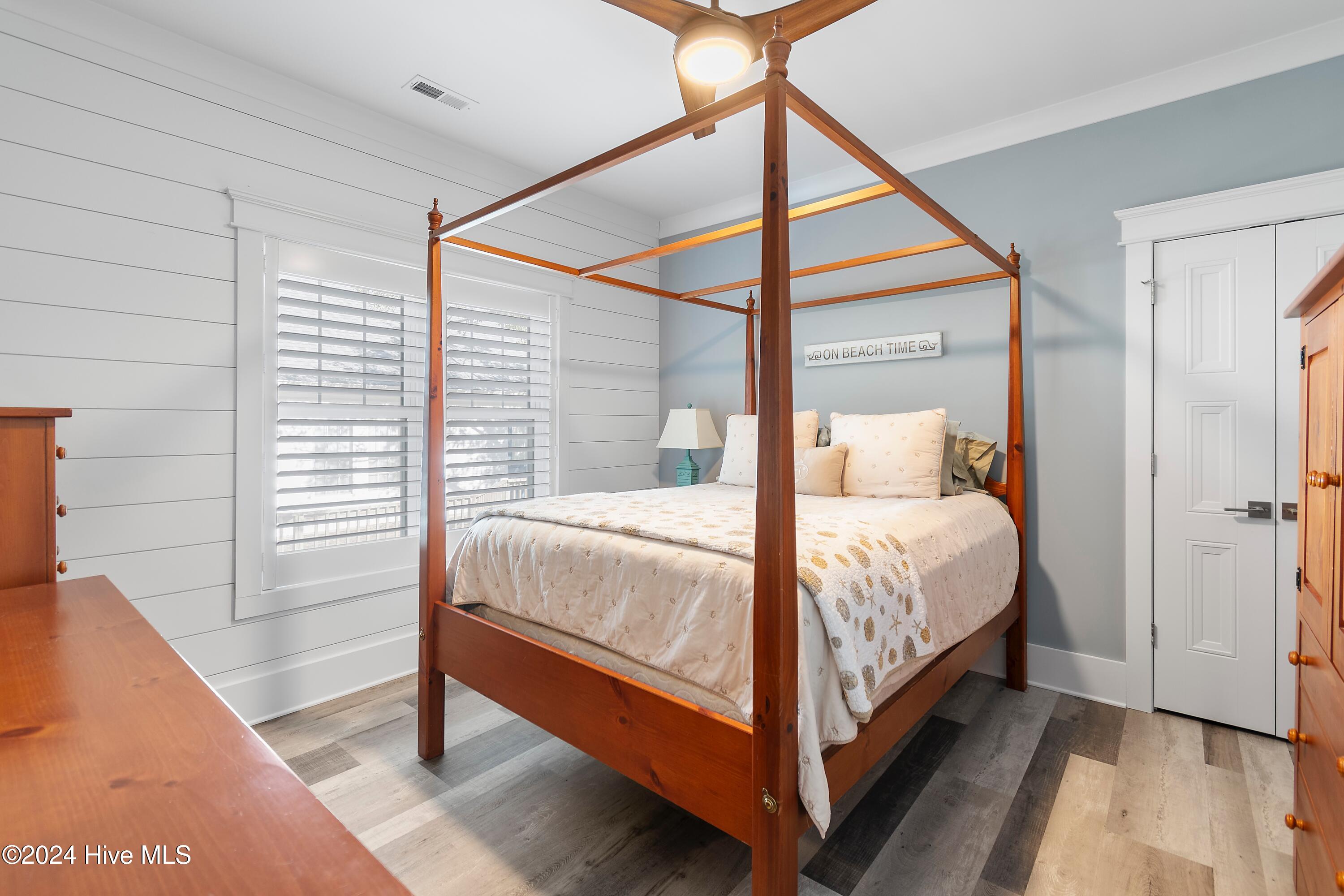 102 NE 54th Street
