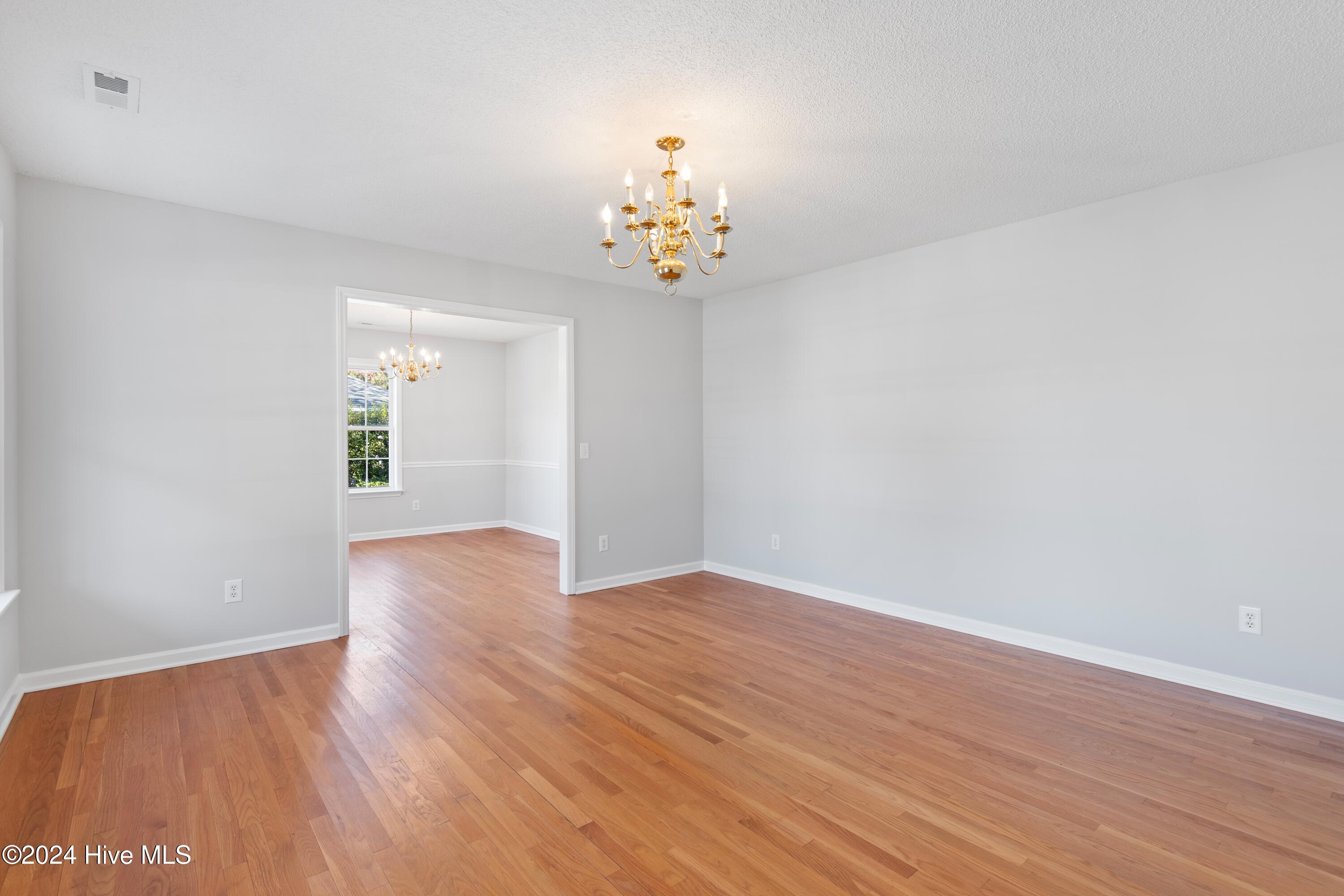 484 S Shore Drive