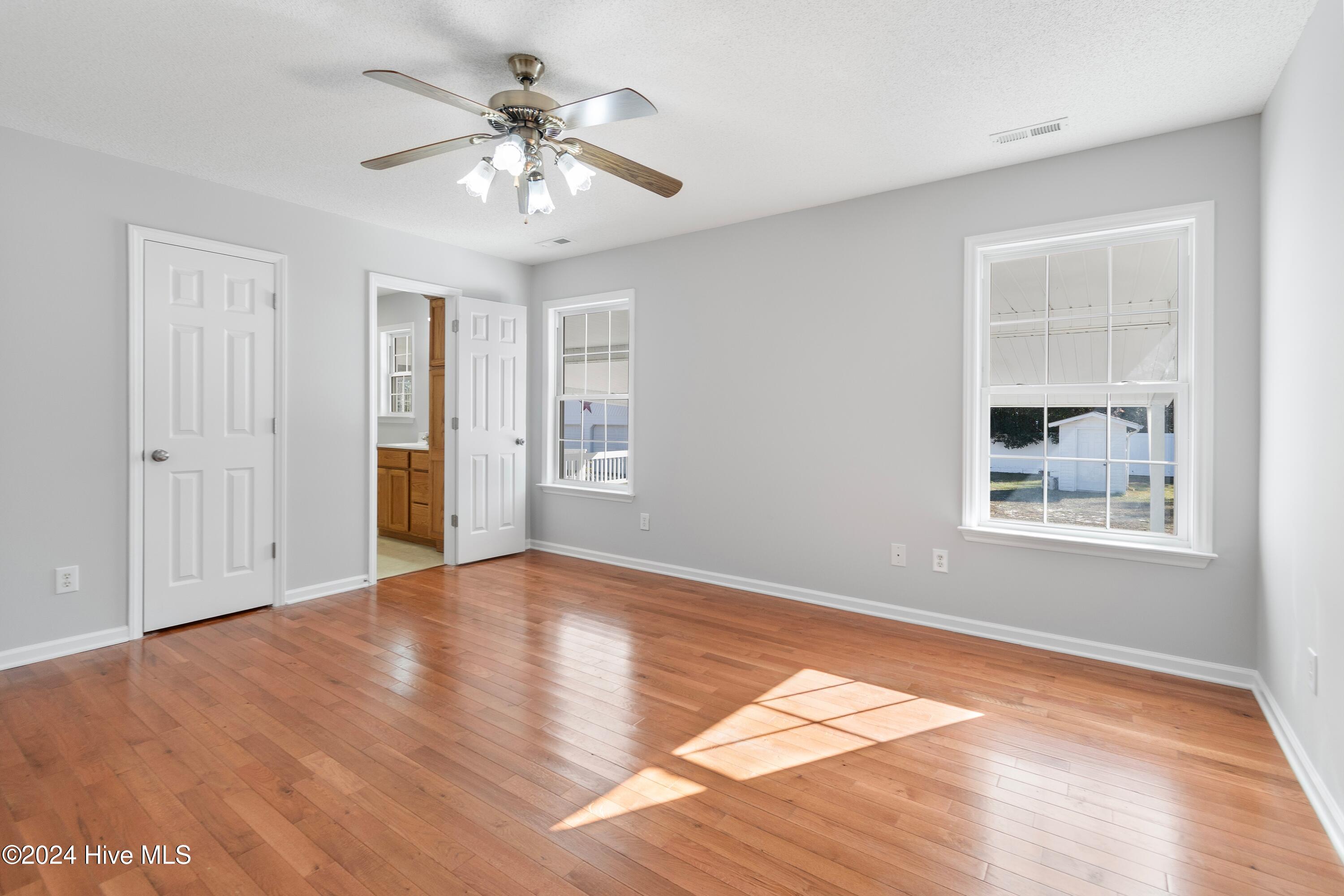484 S Shore Drive