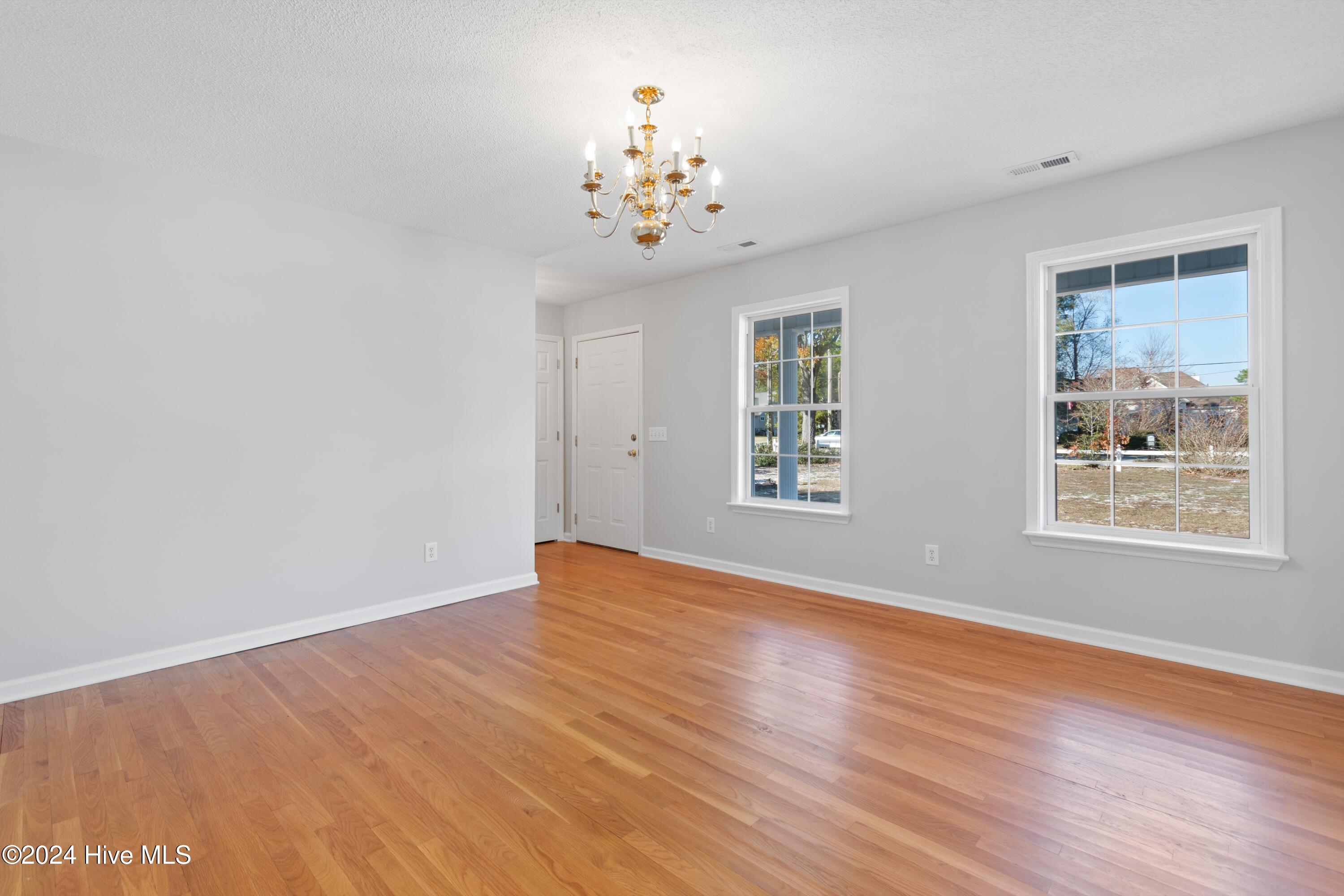 484 S Shore Drive