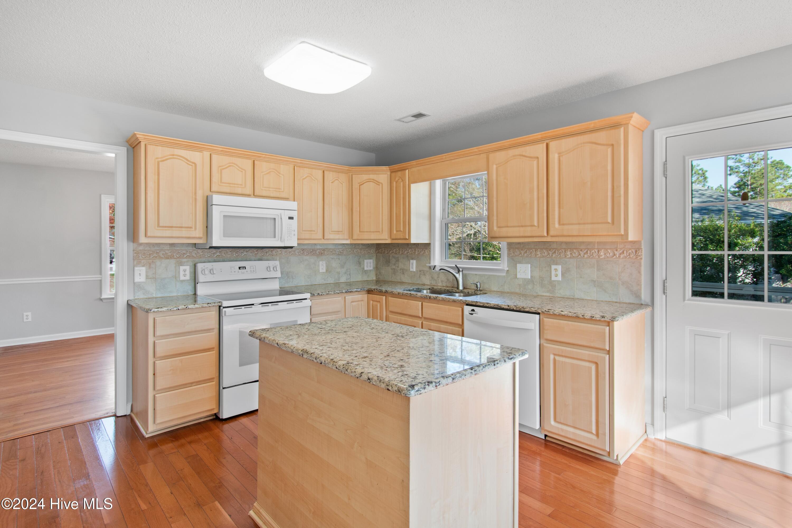 484 S Shore Drive
