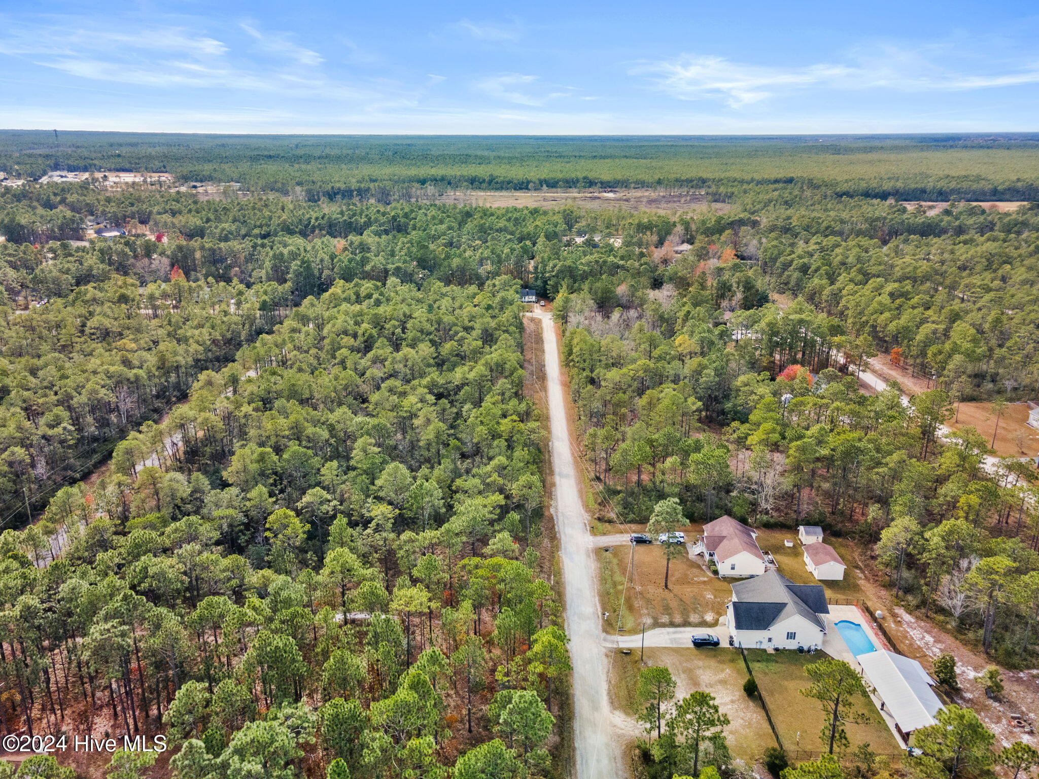 482 & 490 410, 411 Woodhaven Road