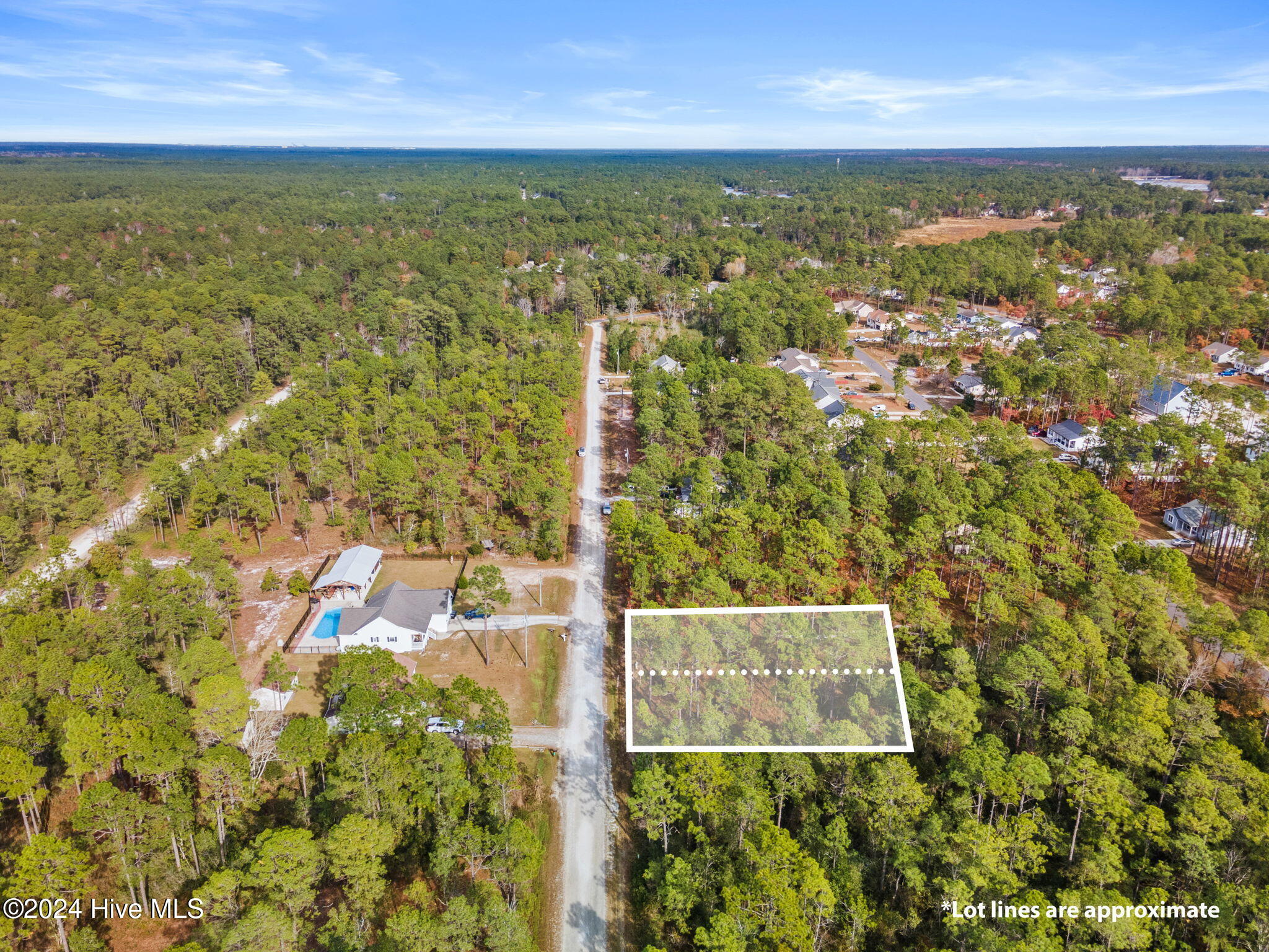 482 & 490 410, 411 Woodhaven Road