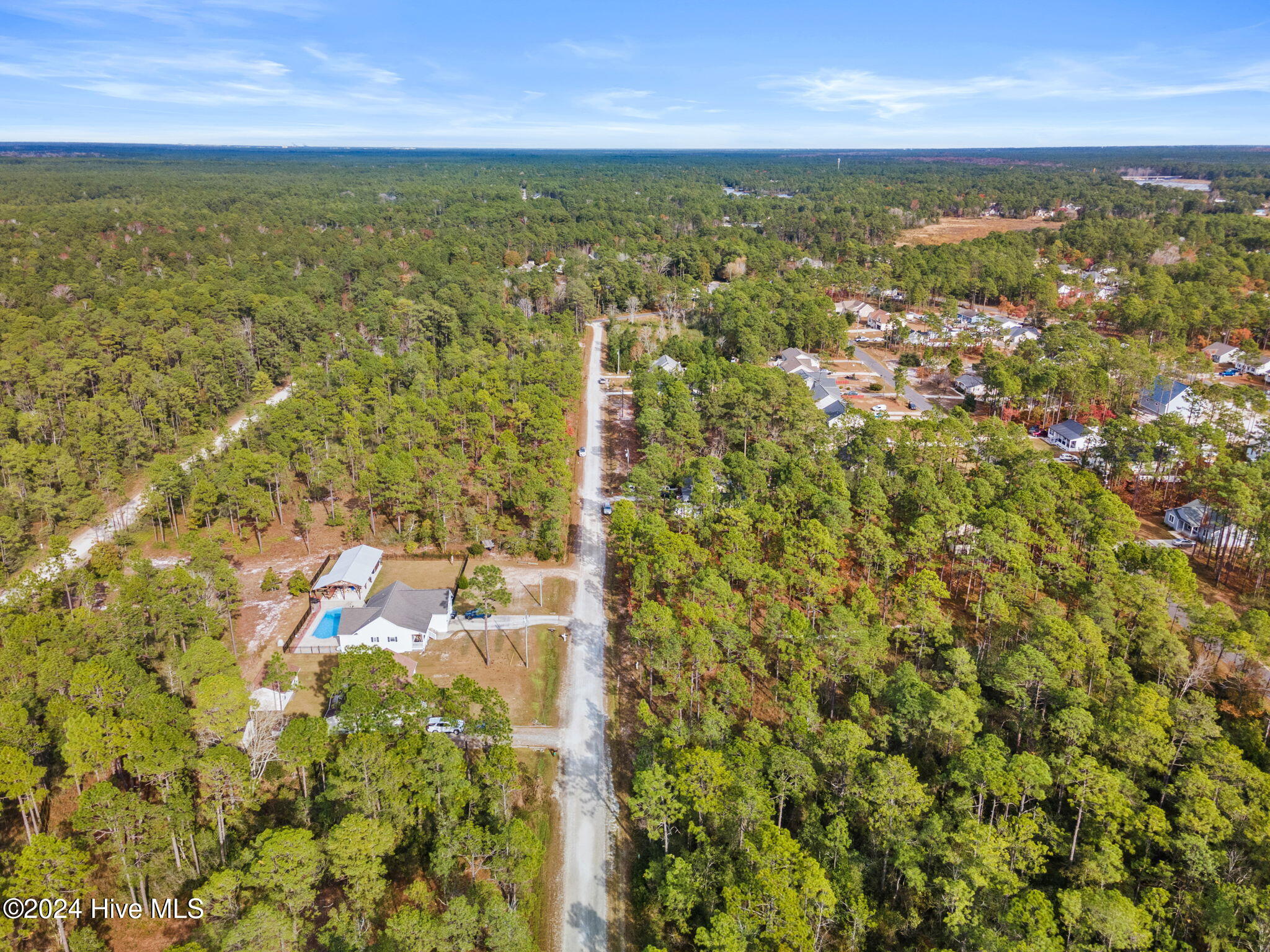 482 & 490 410, 411 Woodhaven Road