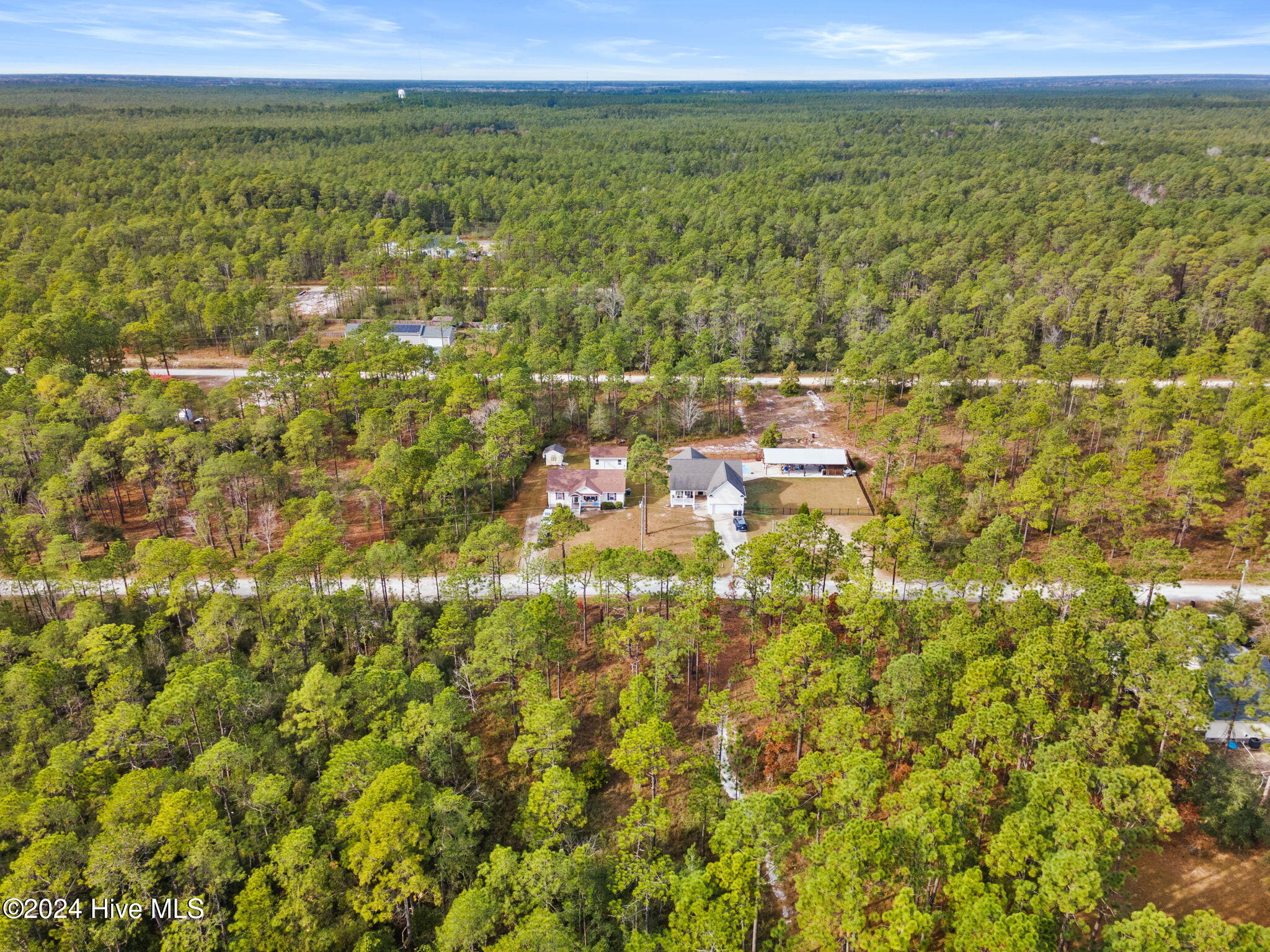 482 & 490 410, 411 Woodhaven Road