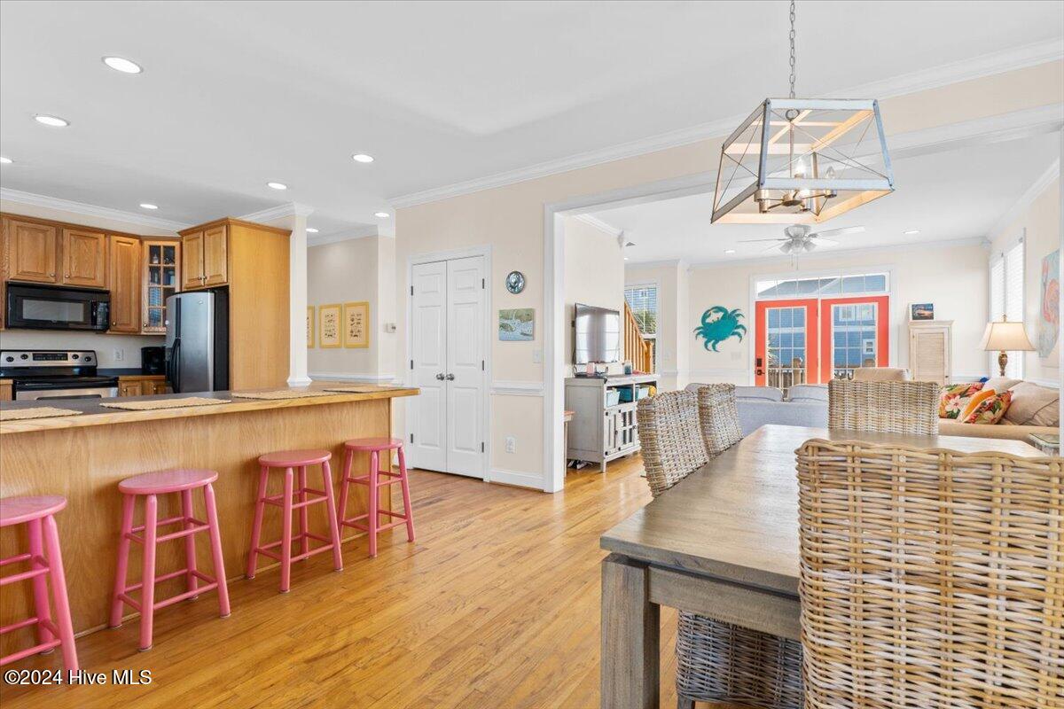 918 E Beach Drive