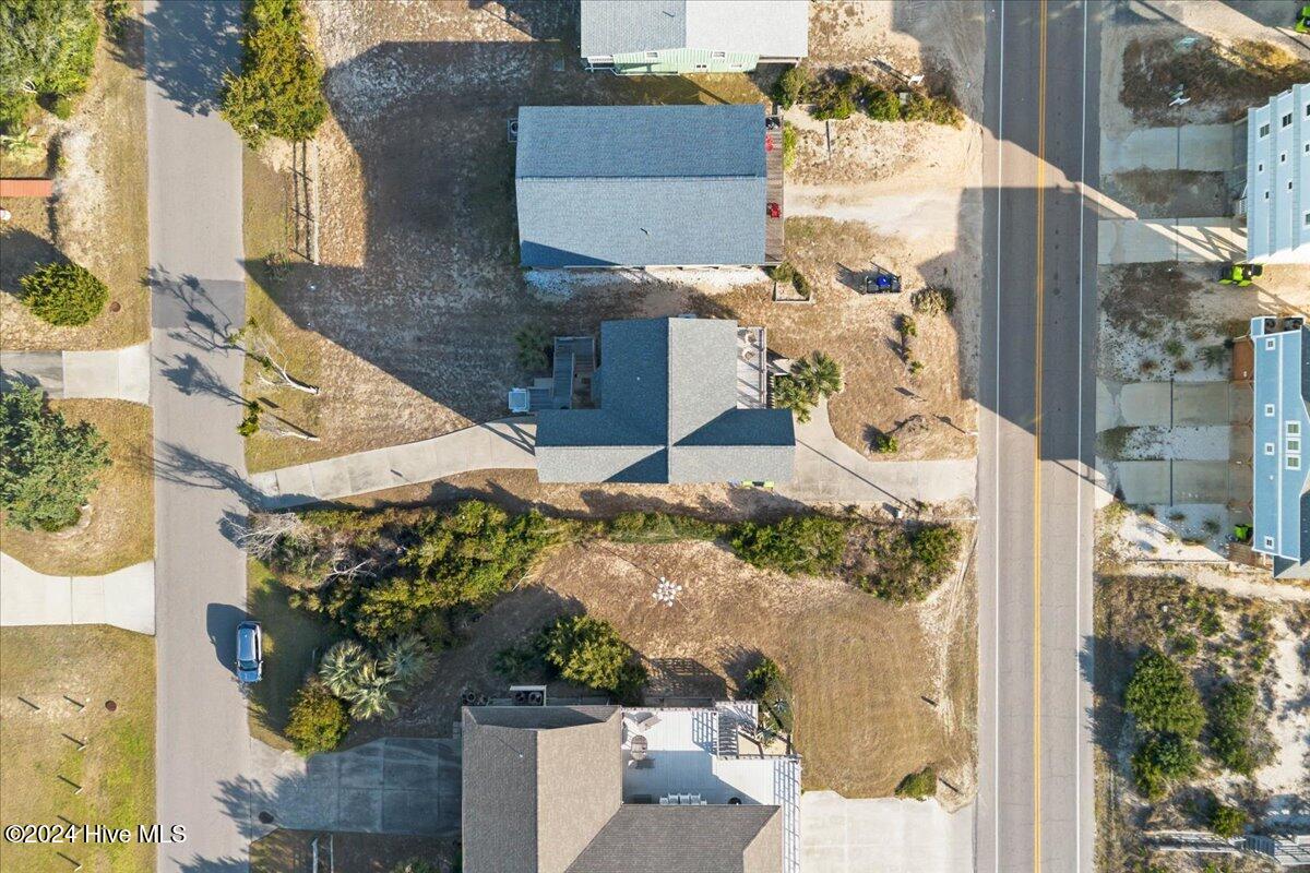918 E Beach Drive