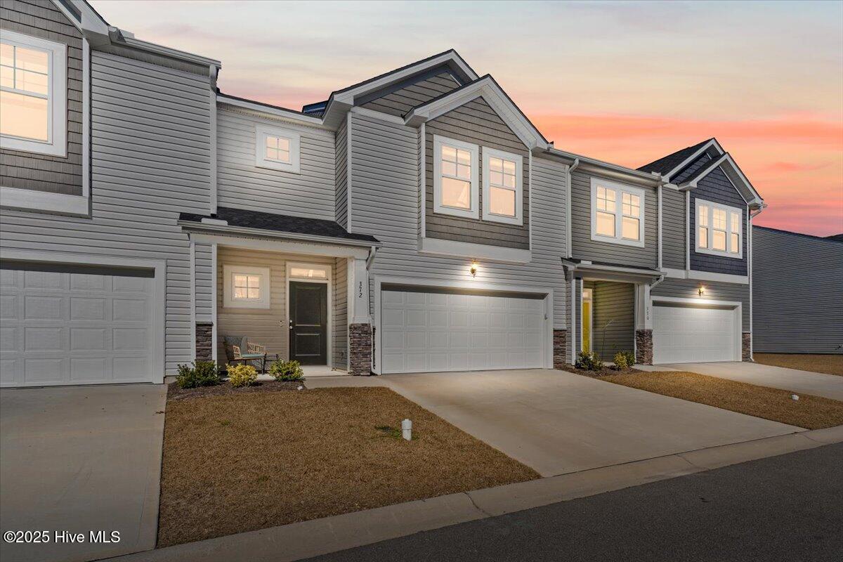 372 Trevally Court