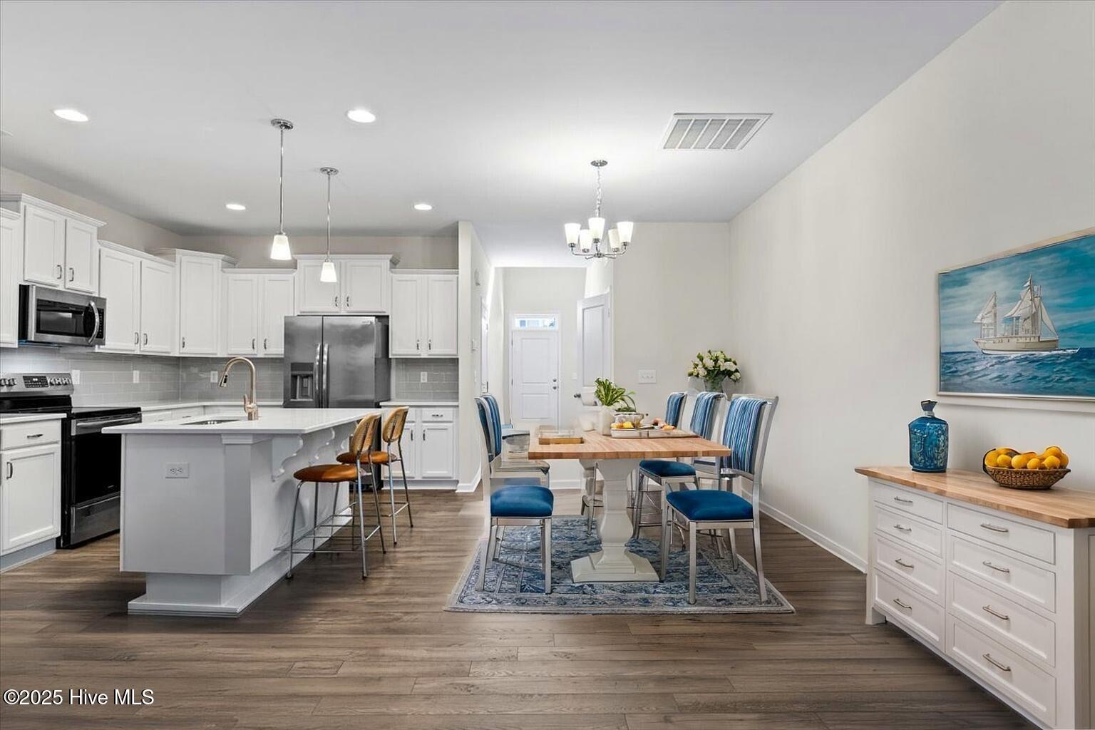 372 Trevally Court