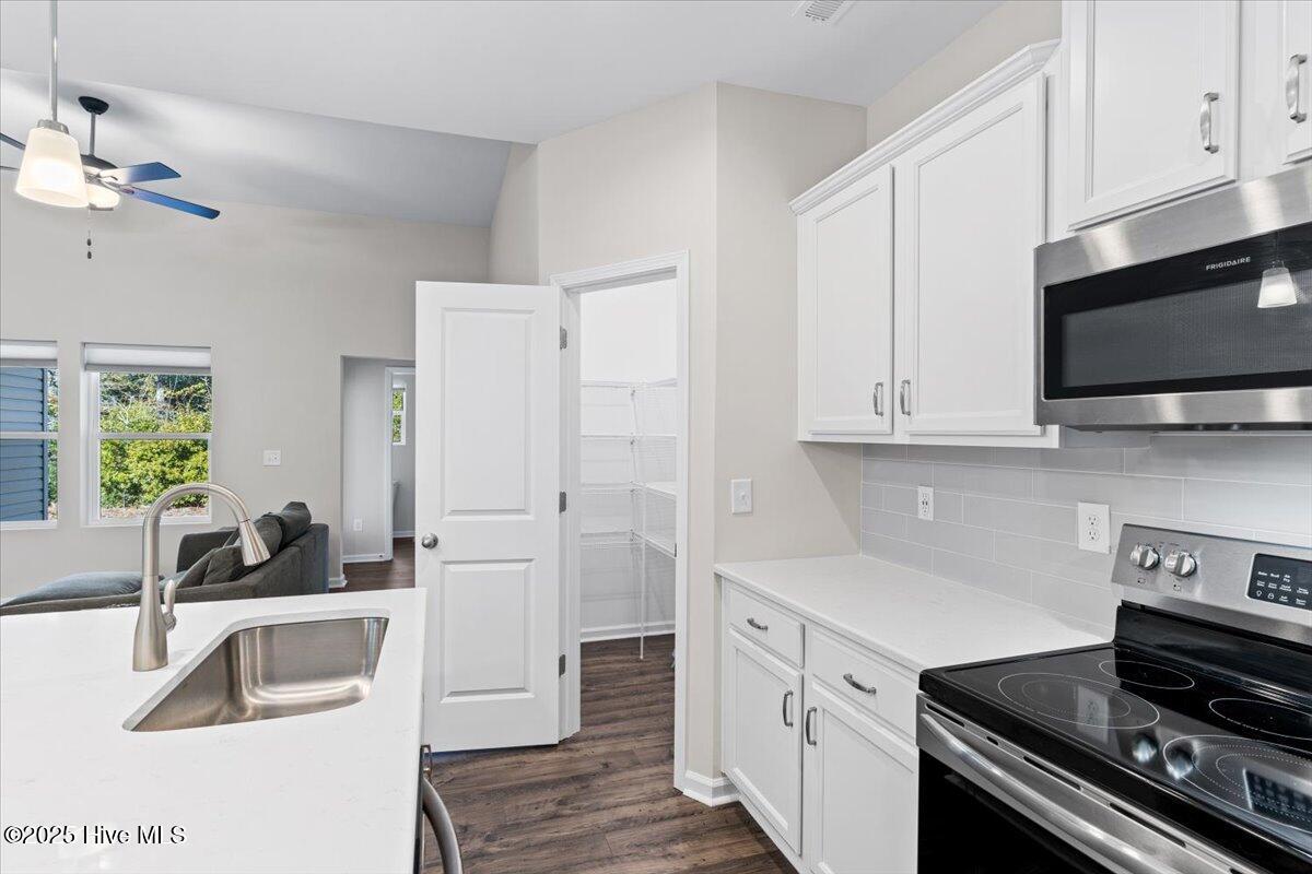 372 Trevally Court