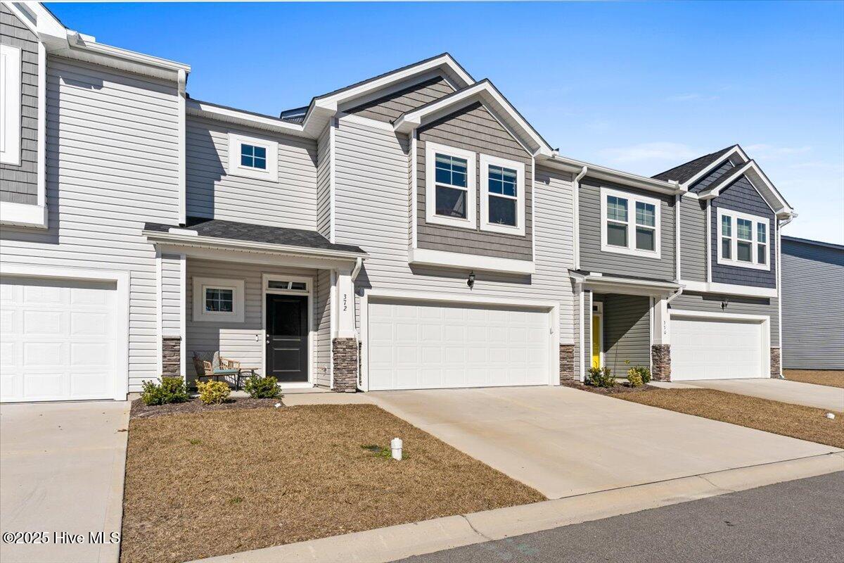 372 Trevally Court