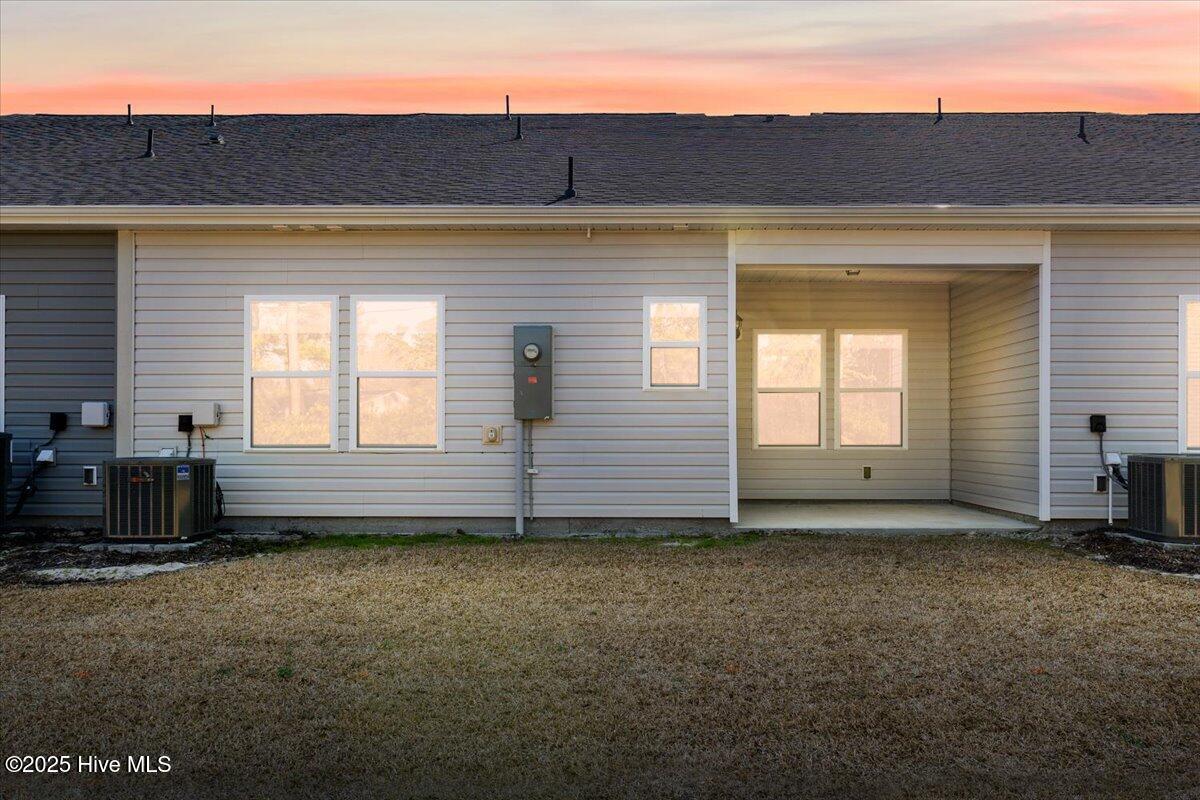 372 Trevally Court