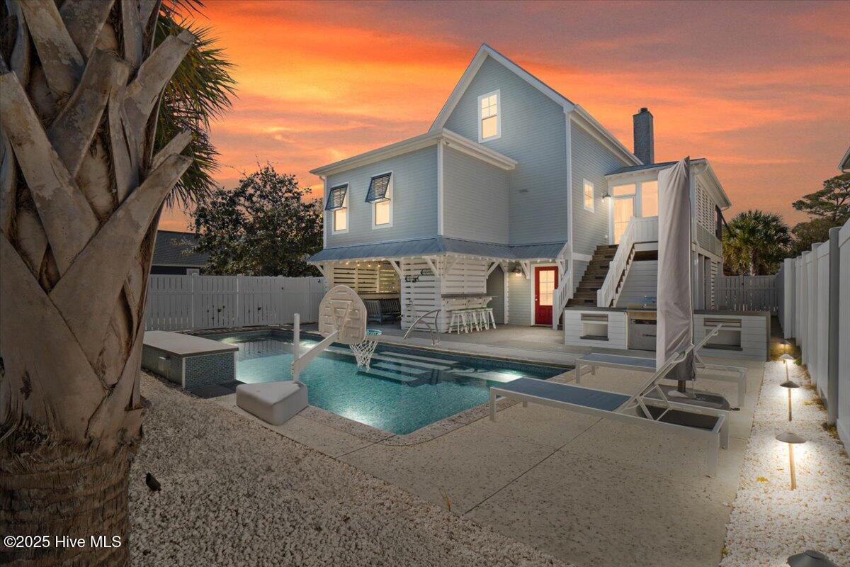 202 NE 50th Street