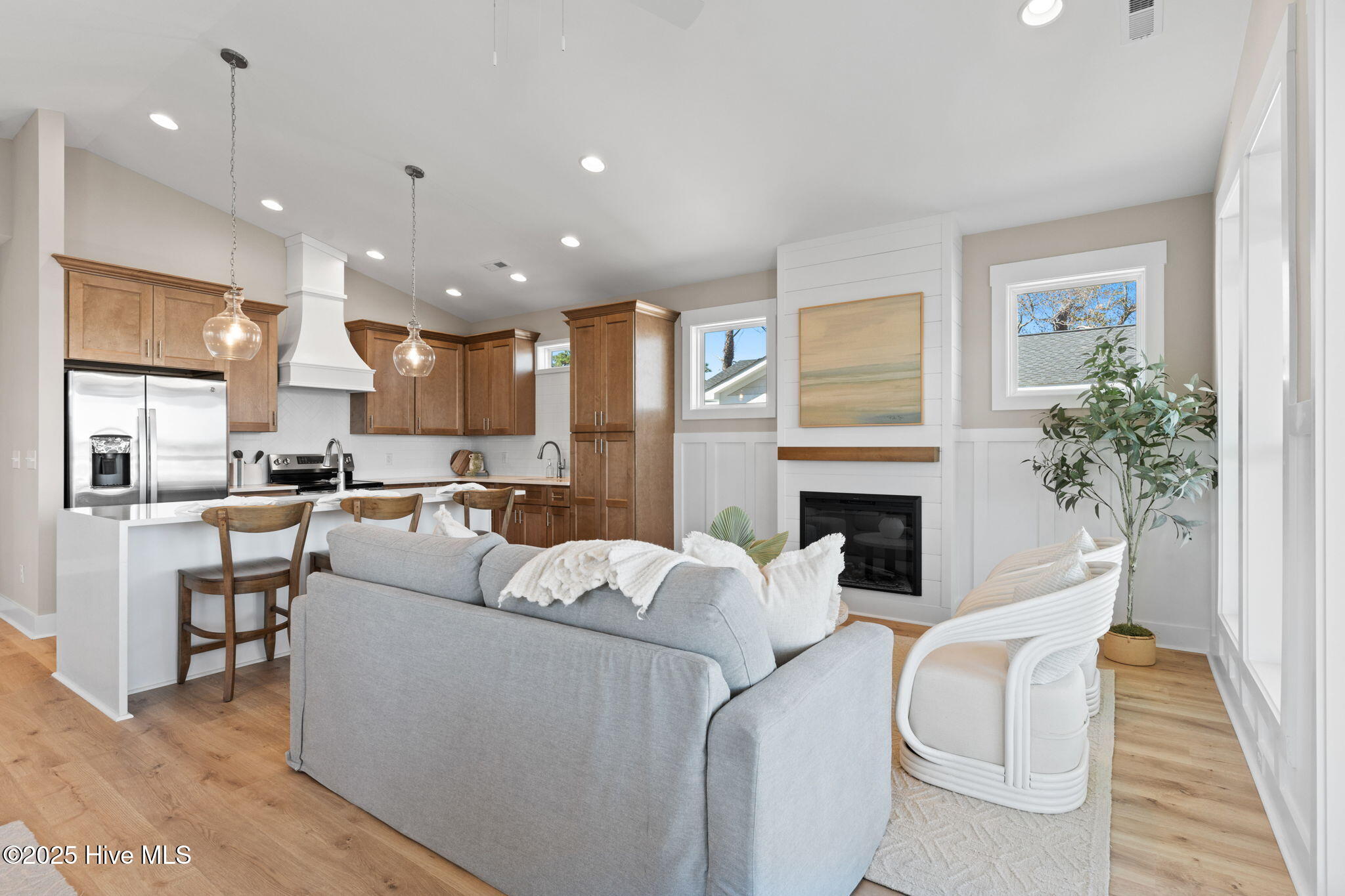 3706 E Yacht Drive