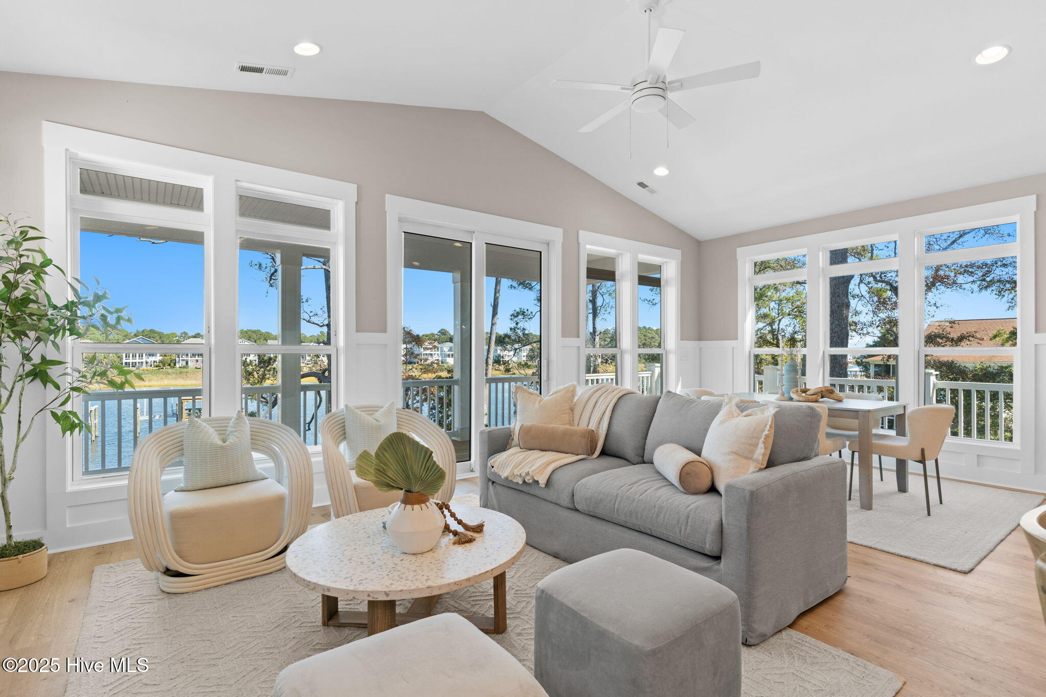 3706 E Yacht Drive