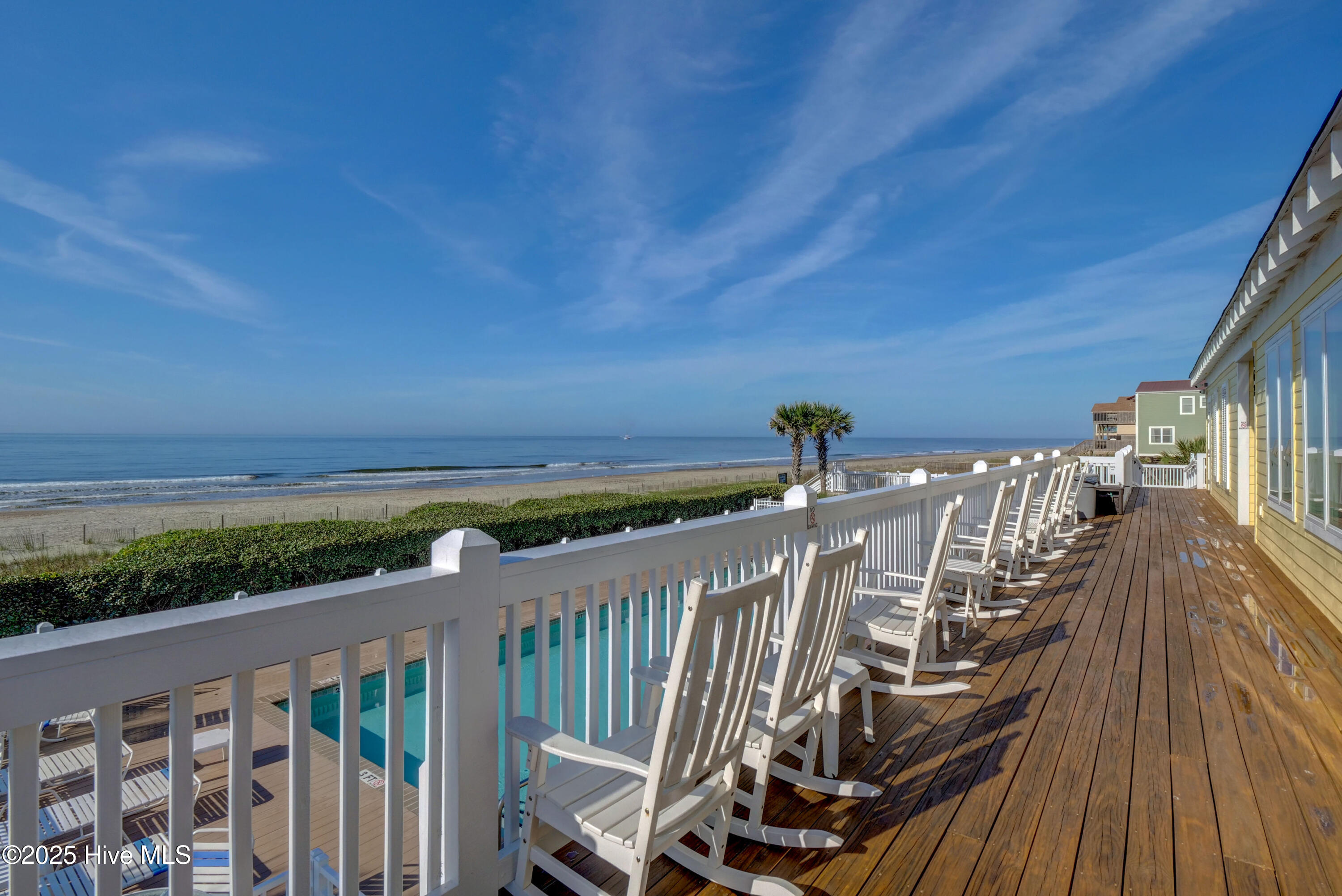 1803 Smoketree Court SE